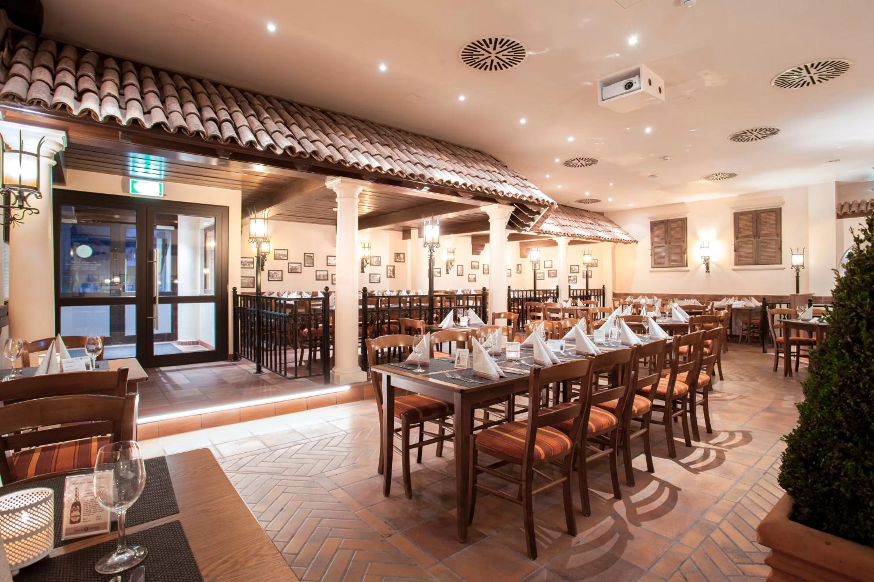 Restaurant/places to eat in Sauerland Stern Hotel