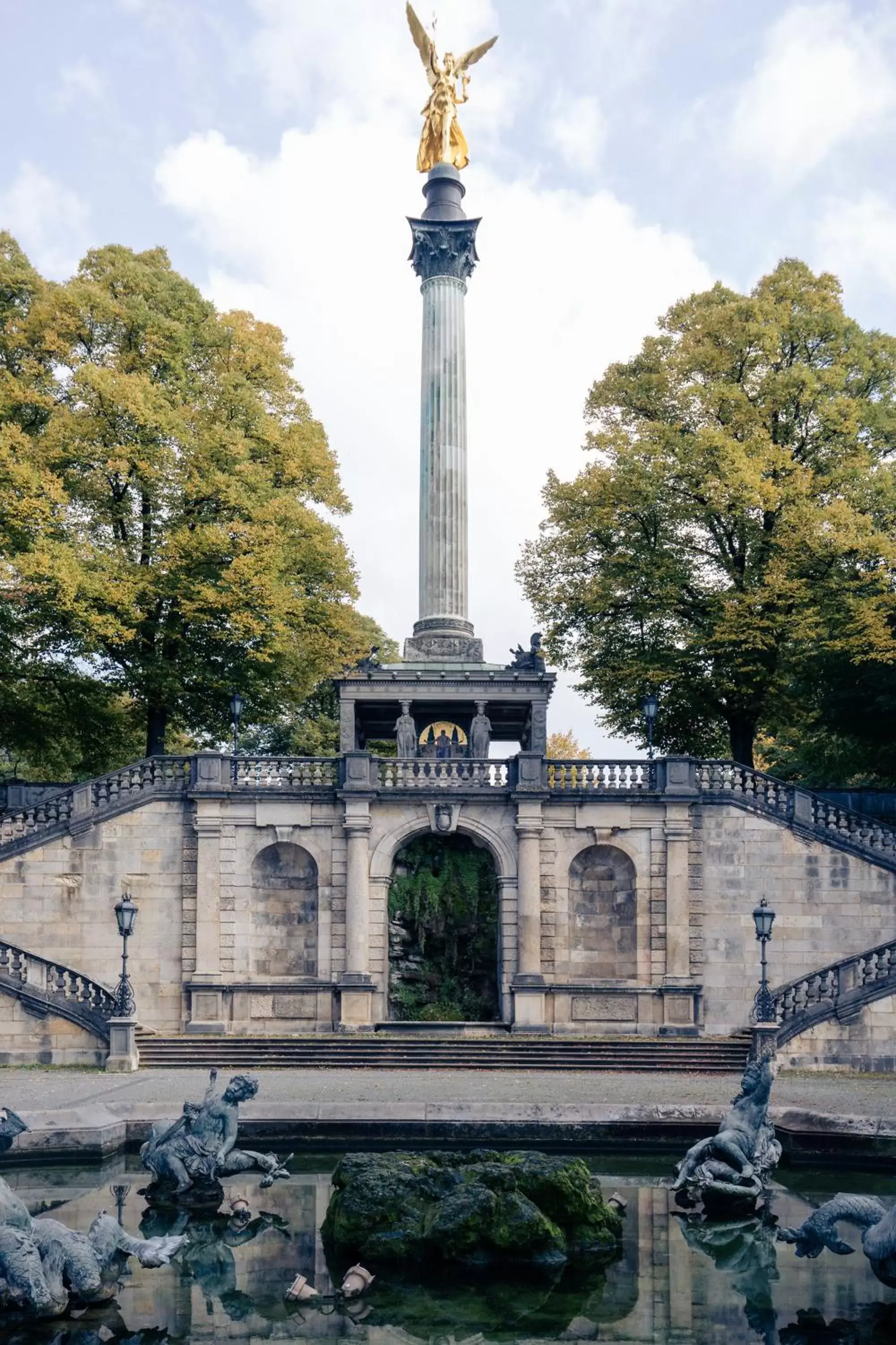 Nearby Landmark in ibis Hotel München City