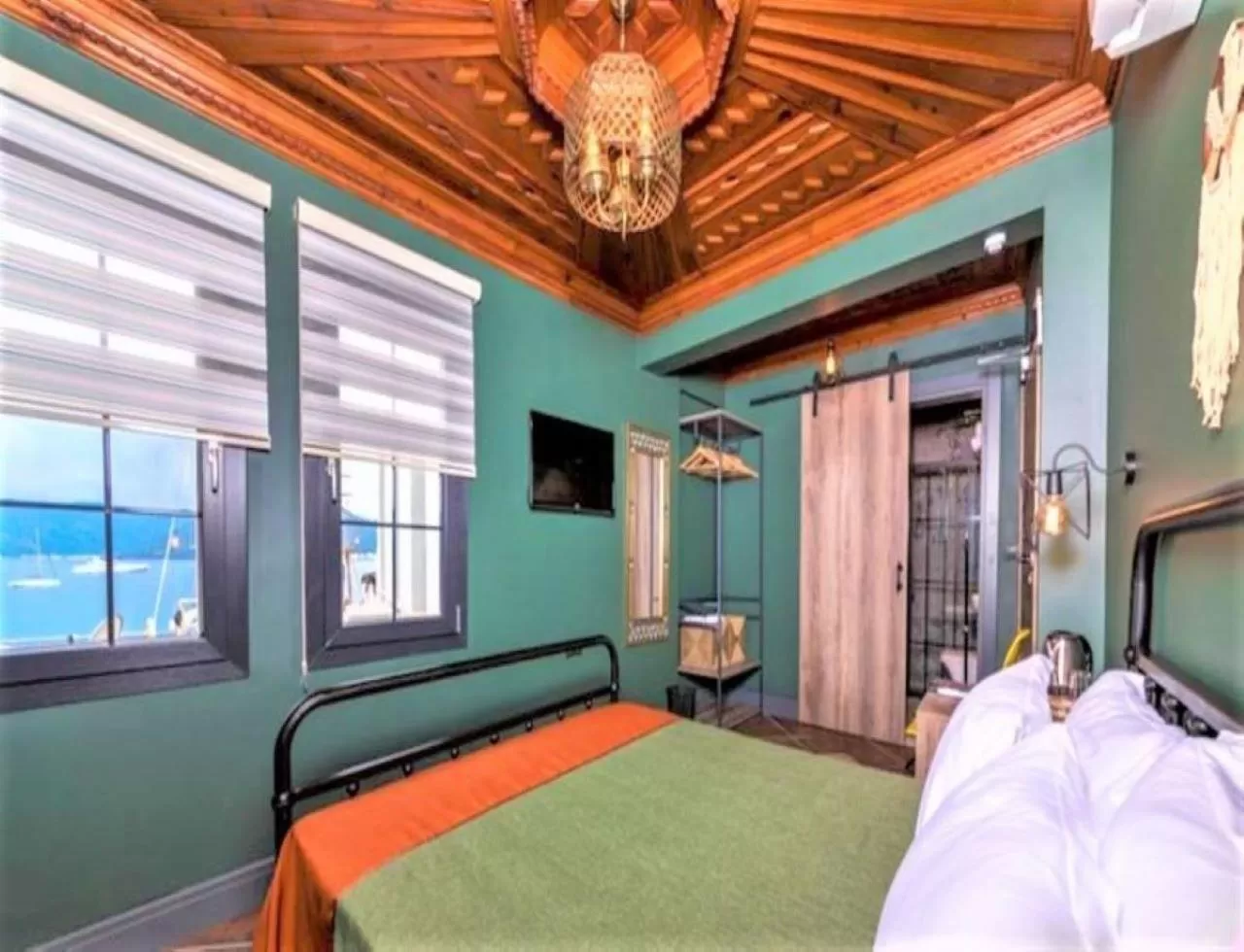 View (from property/room), Bed in Sunset Hotel Marmaris