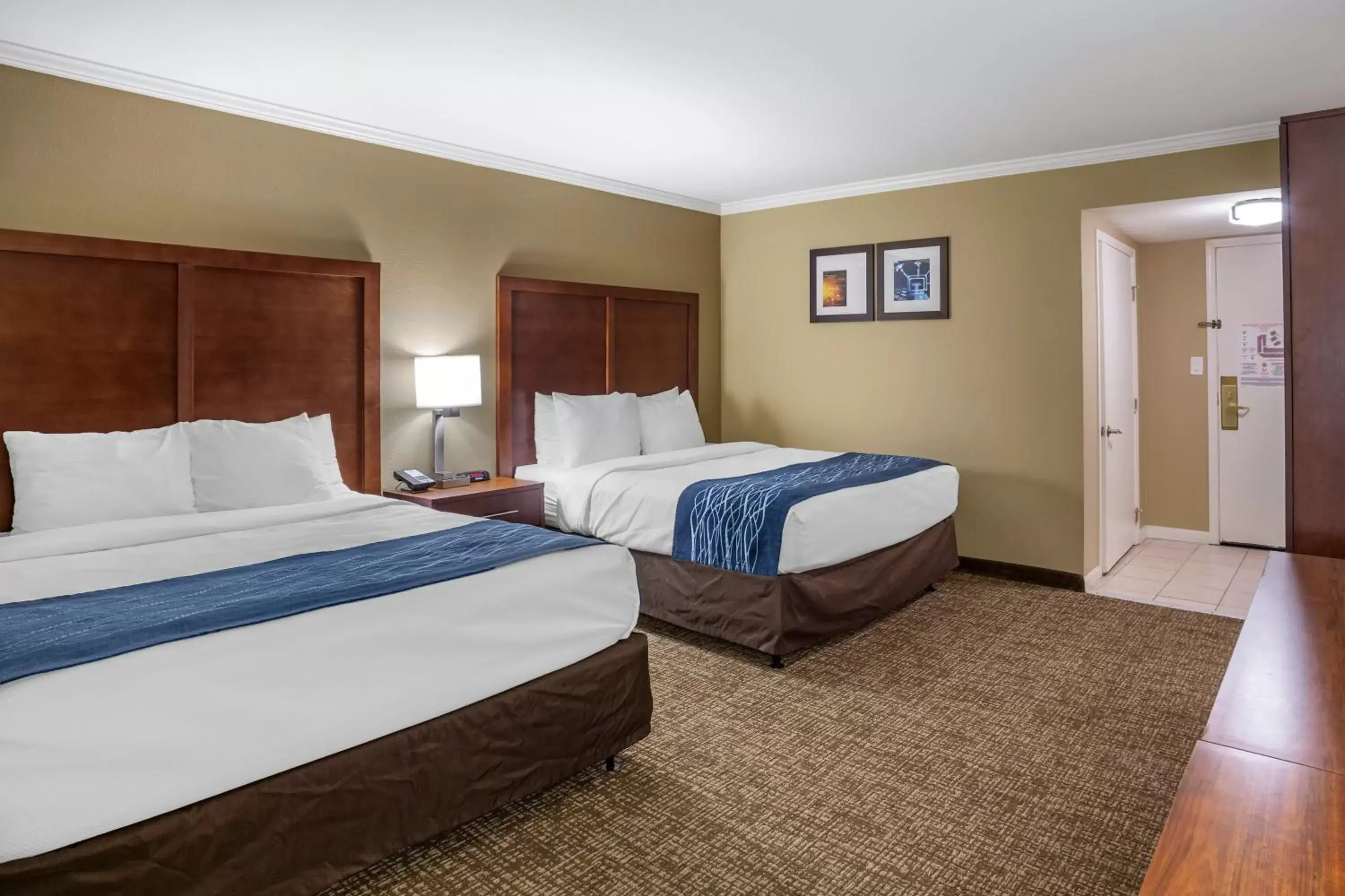 Bedroom, Bed in Comfort Inn Sunnyvale – Silicon Valley