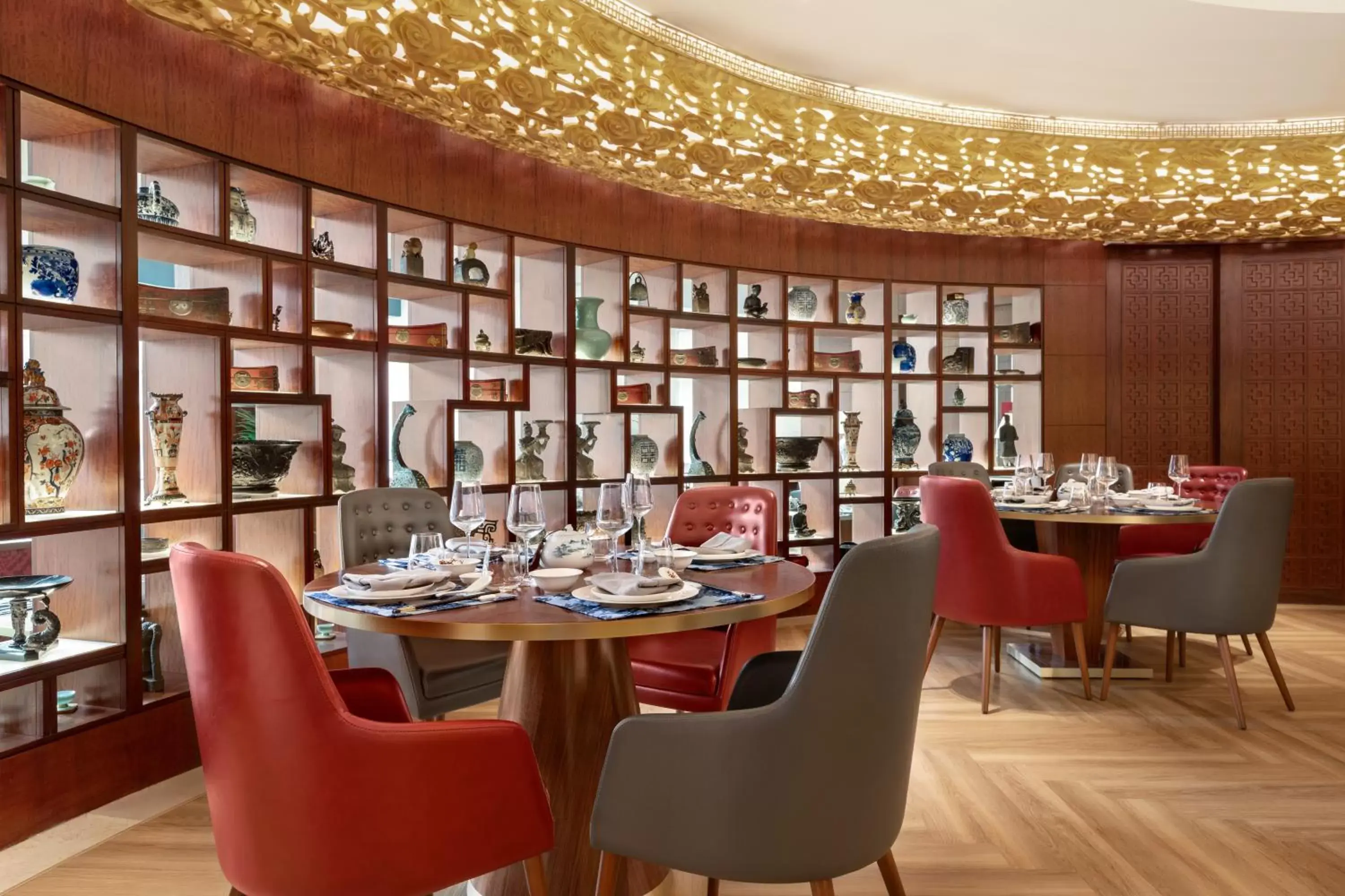 Restaurant/Places to Eat in Shangri-La Dubai