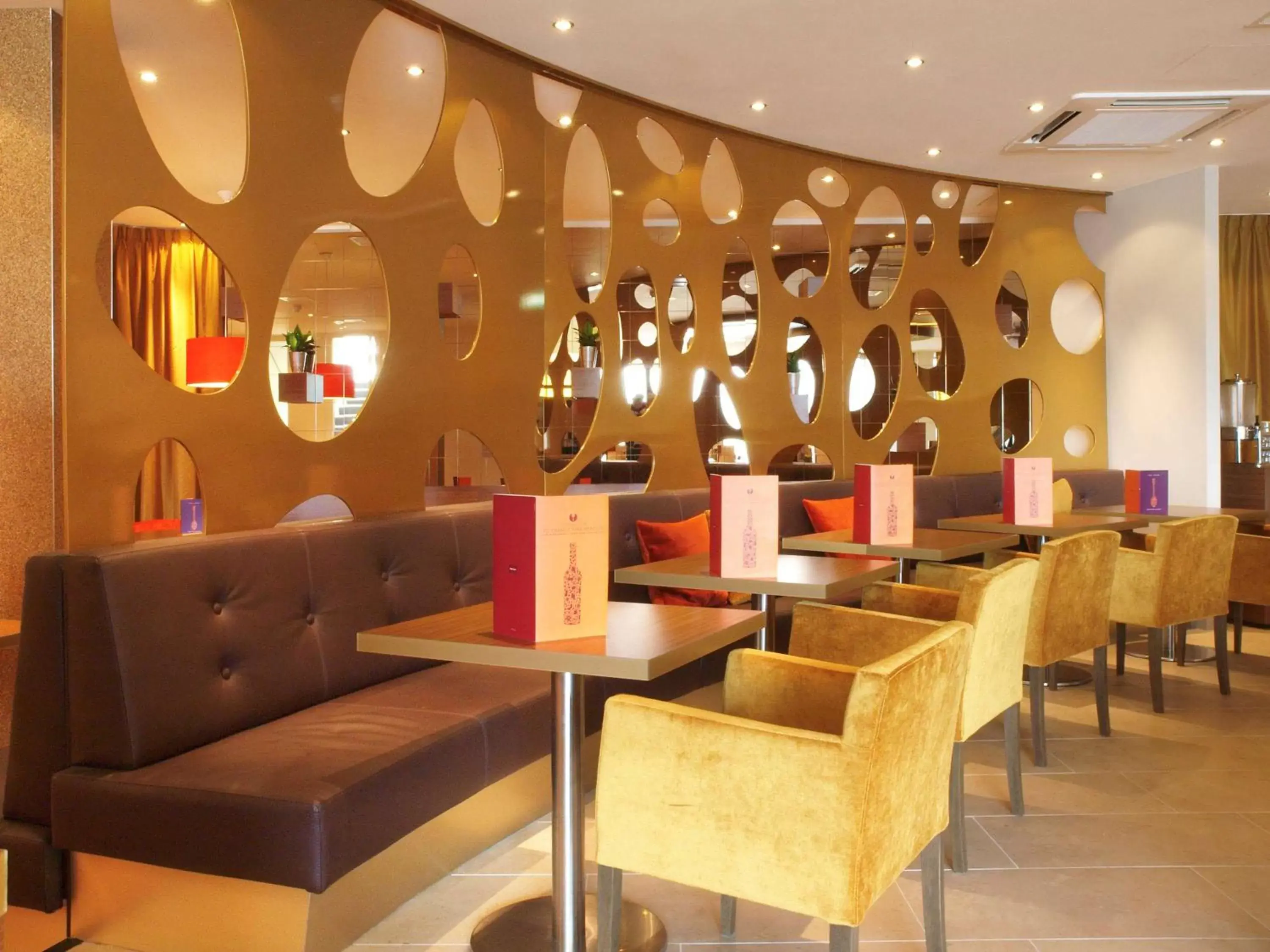 Restaurant/places to eat, Lounge/Bar in Mercure Hotel Groningen Martiniplaza