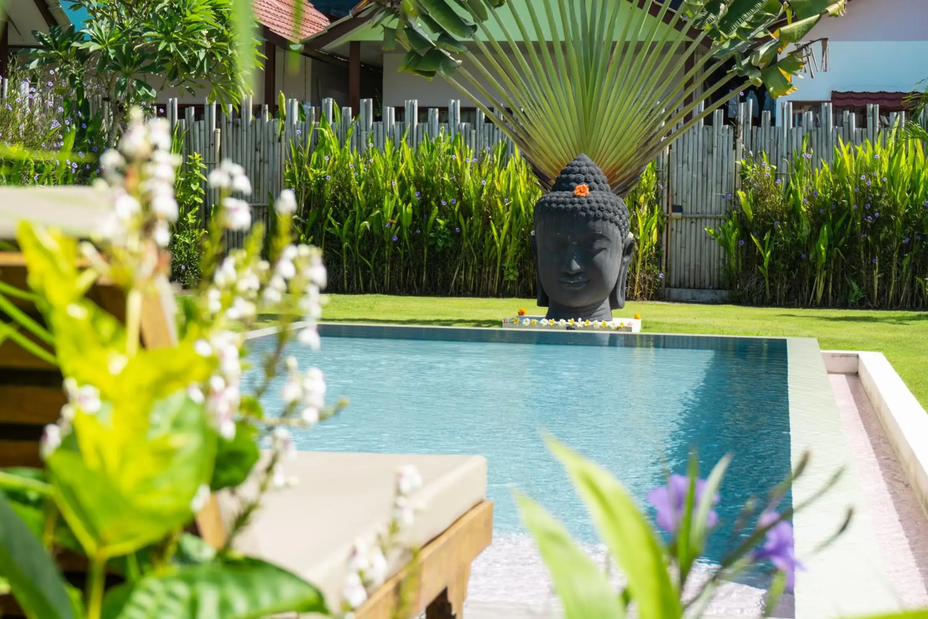 Garden, Swimming Pool in United Colors of Bali