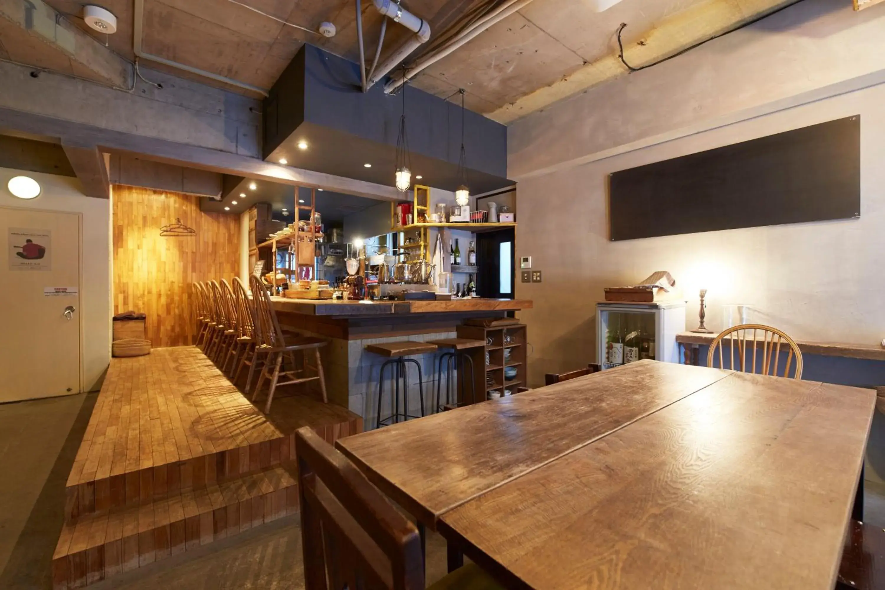 Restaurant/places to eat, Lounge/Bar in Untapped Hostel