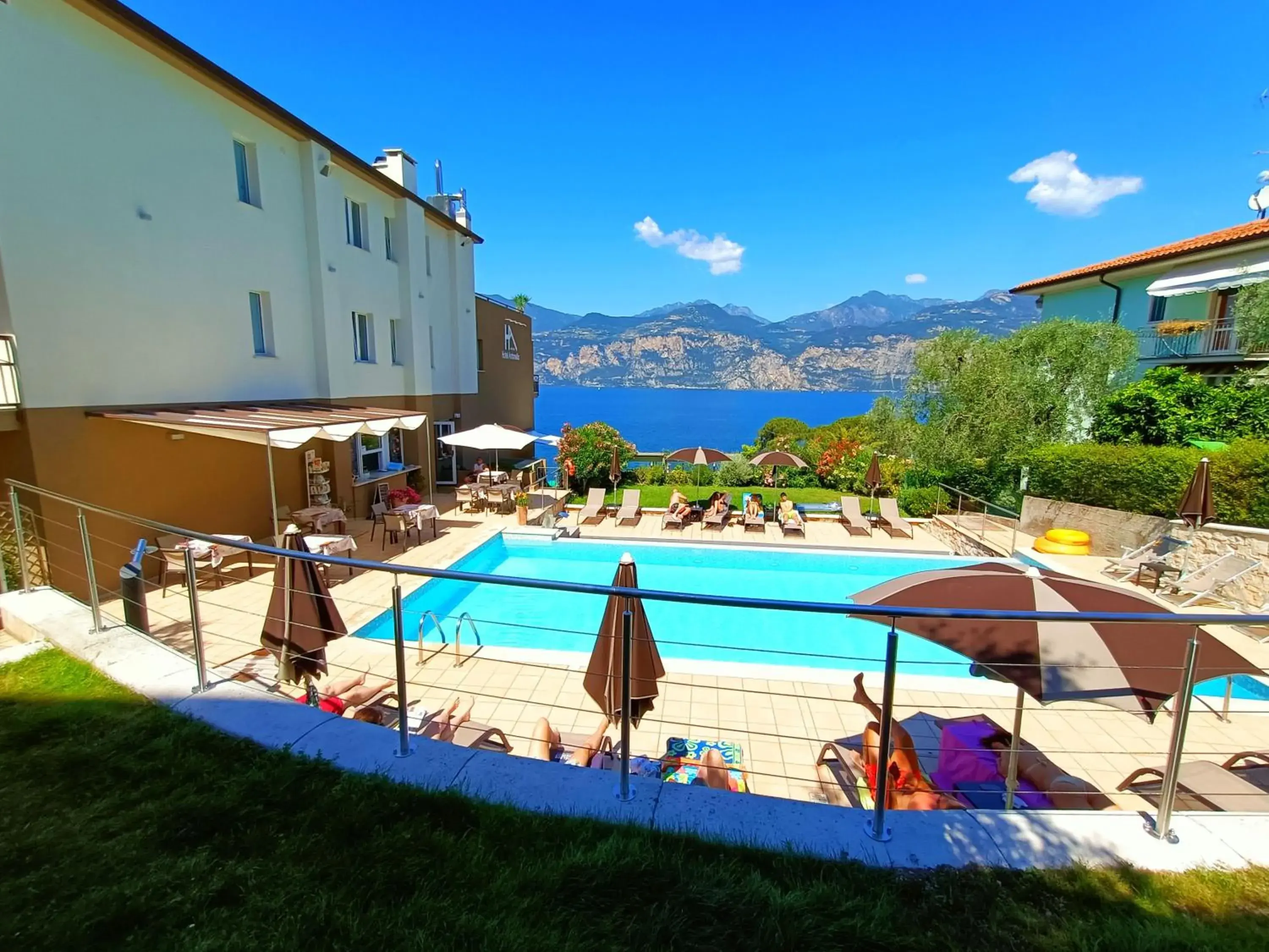 Swimming Pool in Hotel Antonella