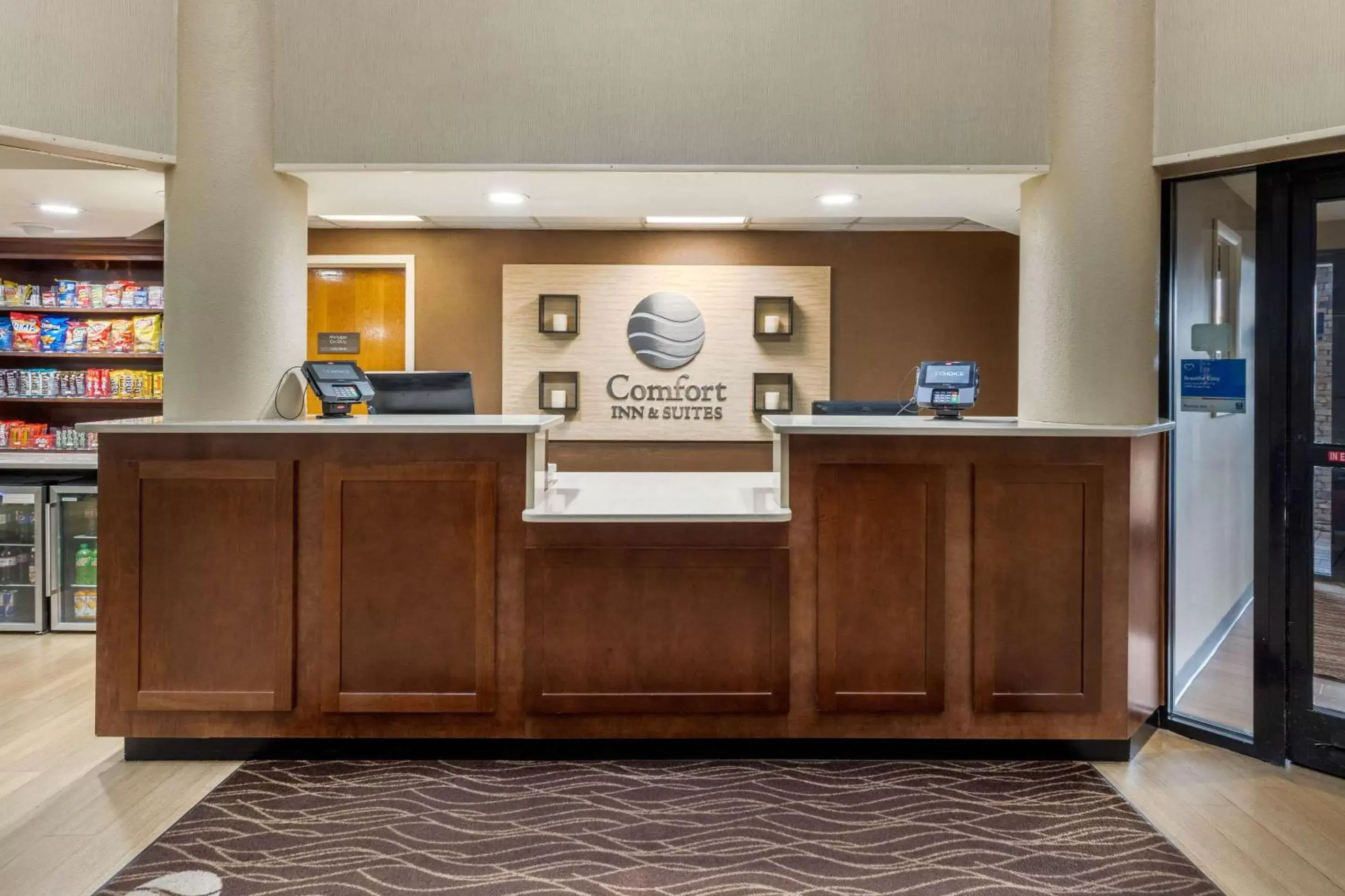 Lobby or reception in Comfort Inn & Suites Hamilton Place