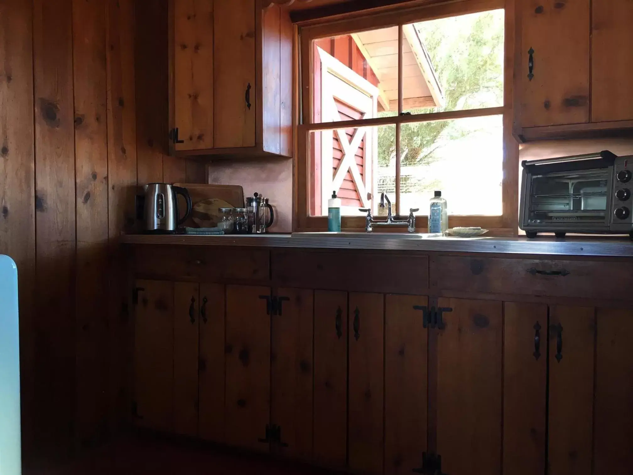 Kitchen/Kitchenette in Joshua Tree Ranch House