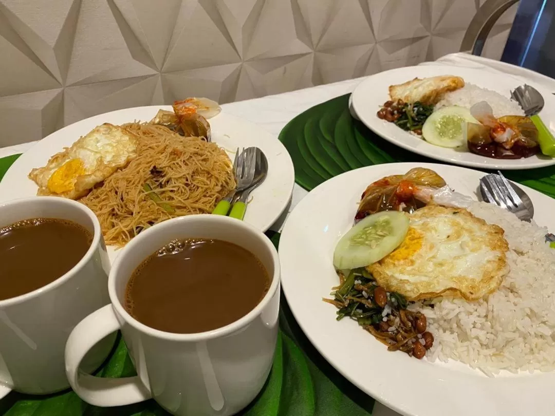 Breakfast in Grandeur Hotel And Spa