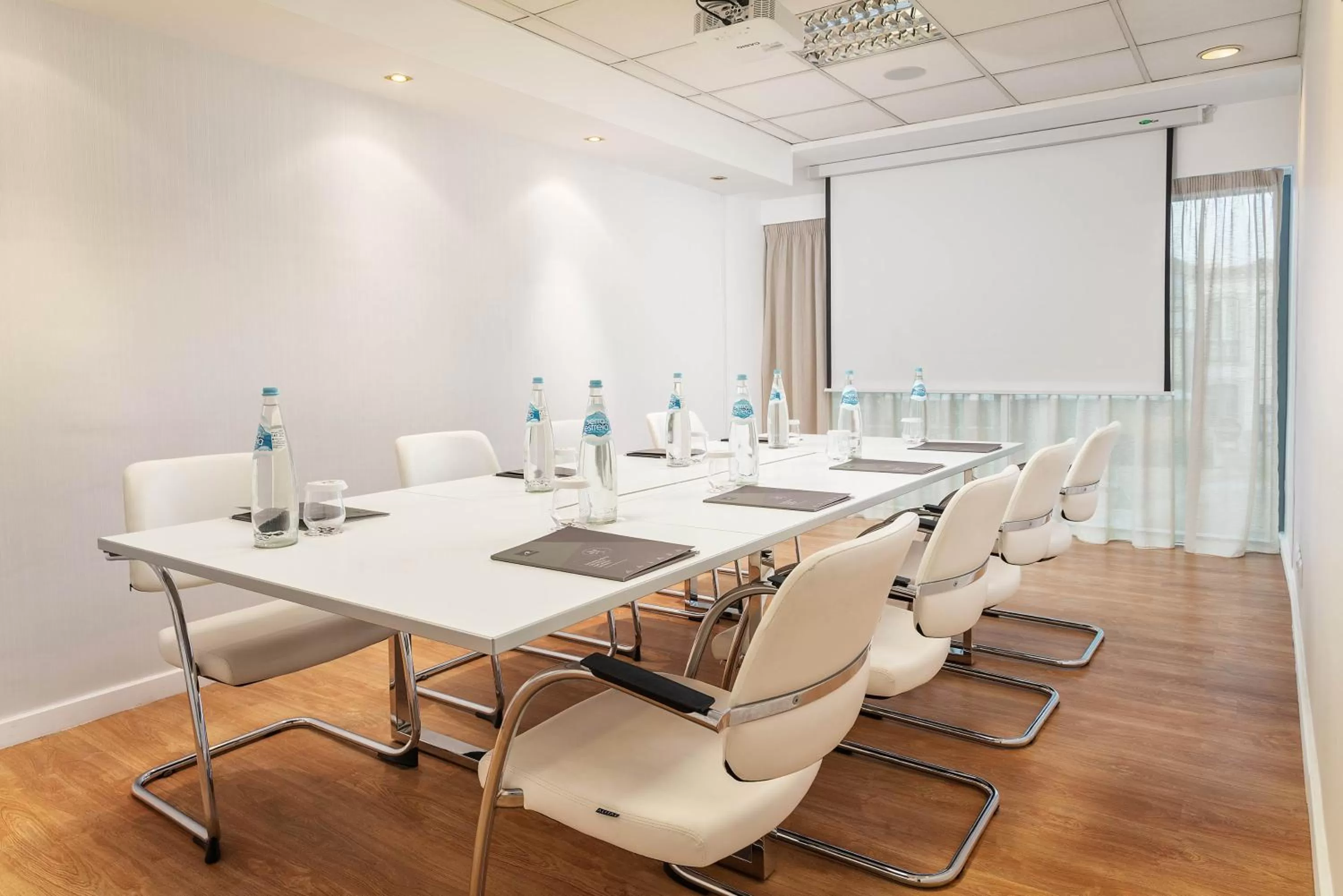 Meeting/conference room in AP Eva Senses