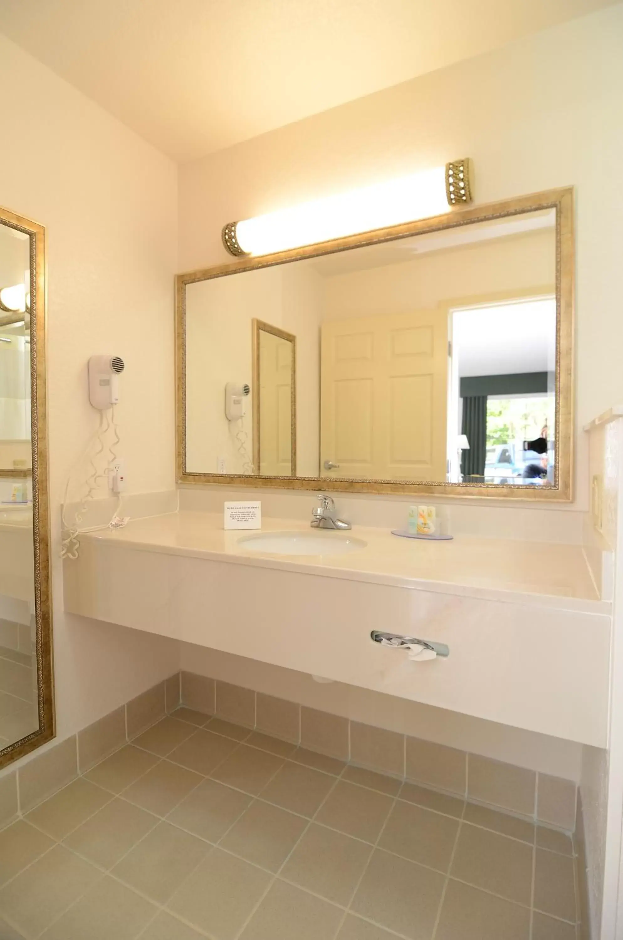 King Room with Roll-In Shower - Mobility Accessible/Non Smoking in Quality Inn & Suites Biltmore East King Room with Roll-In Shower - Mobility Accessible/Non Smoking in Quality Inn & Suites Biltmore East