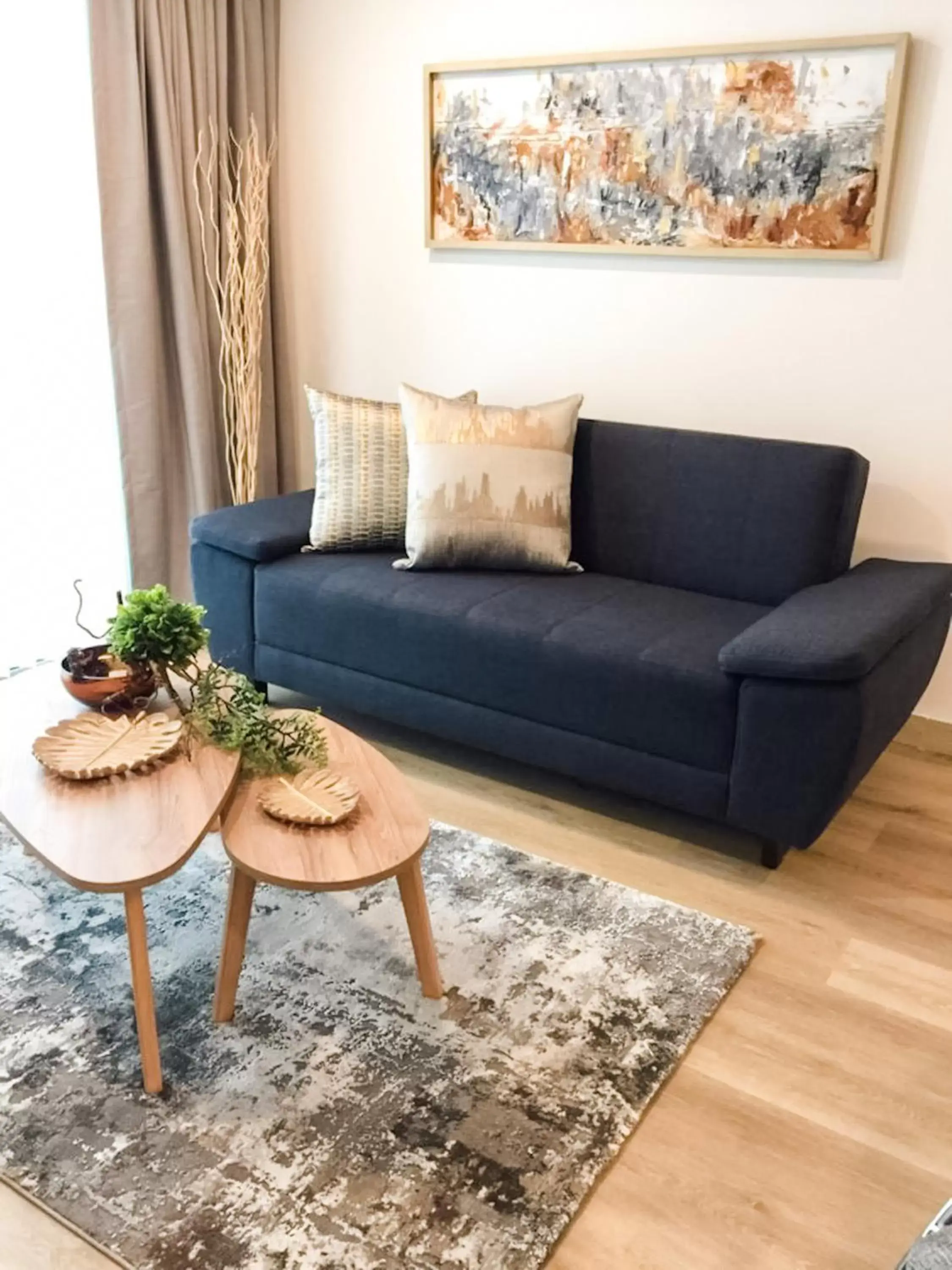 Living room, Seating Area in Novelty Suites Hotel