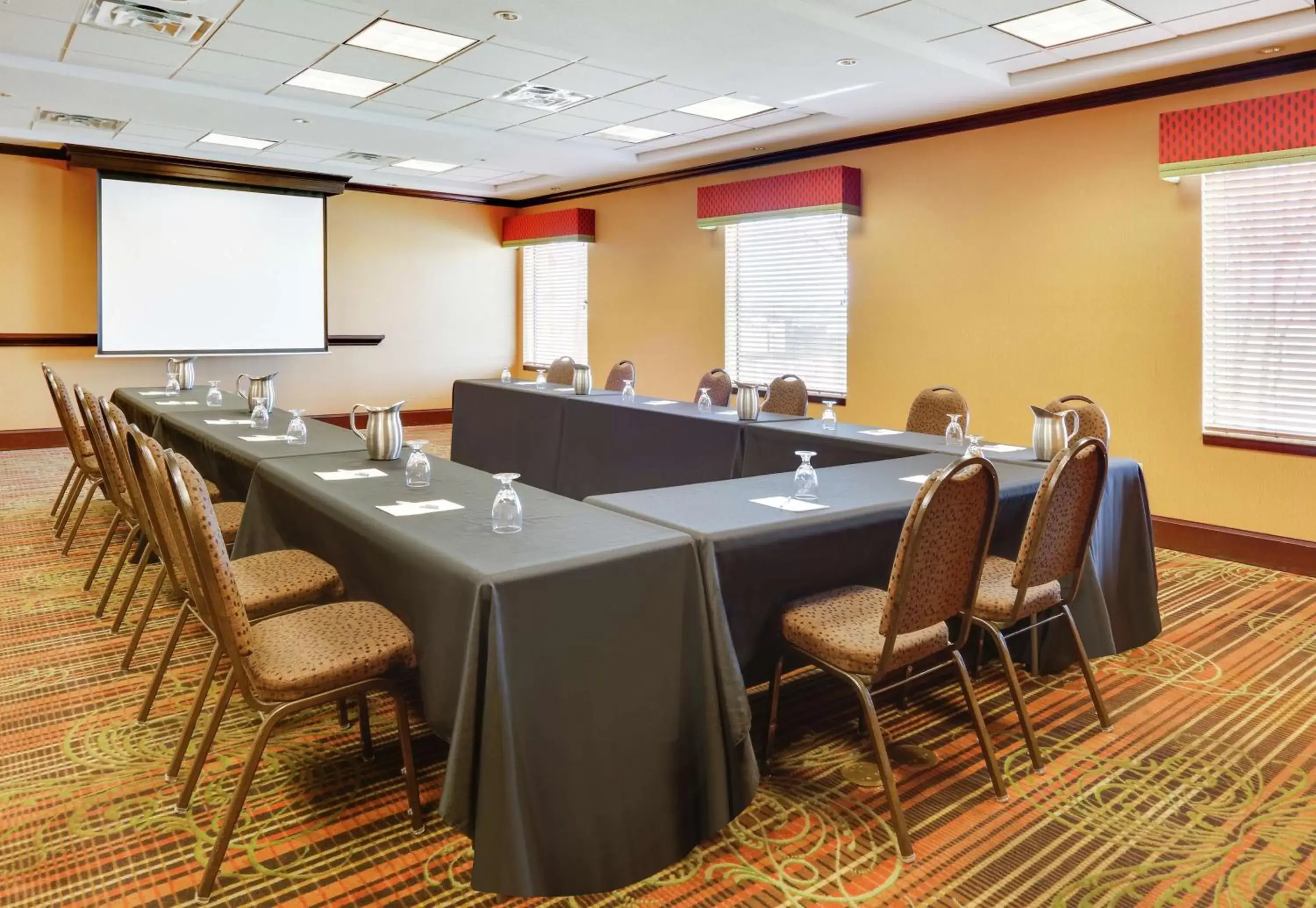 Meeting/conference room in Hampton Inn & Suites Fort Worth/Forest Hill