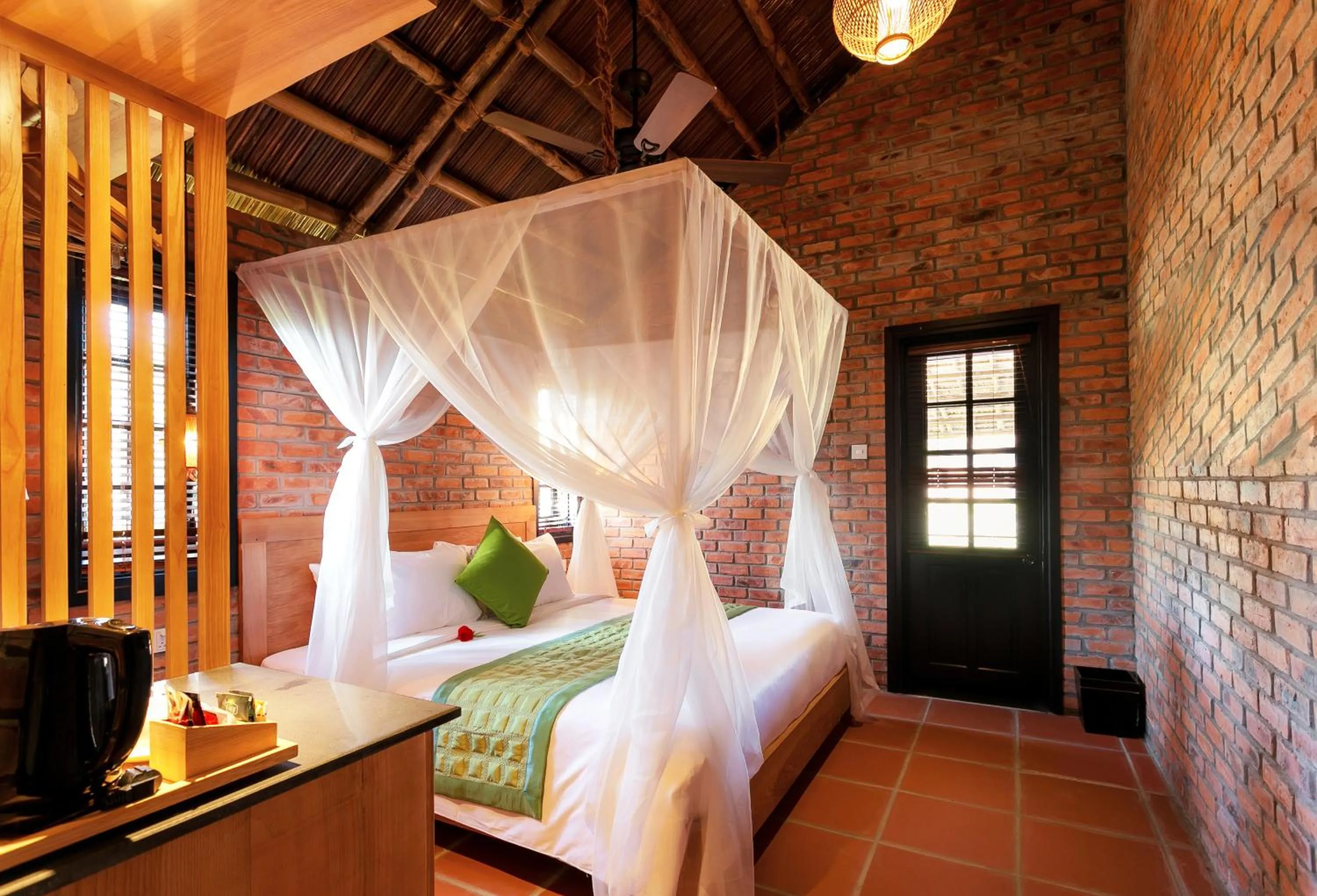 Bed in ENSO Retreat Hoi An - Rediscovery & Serenity