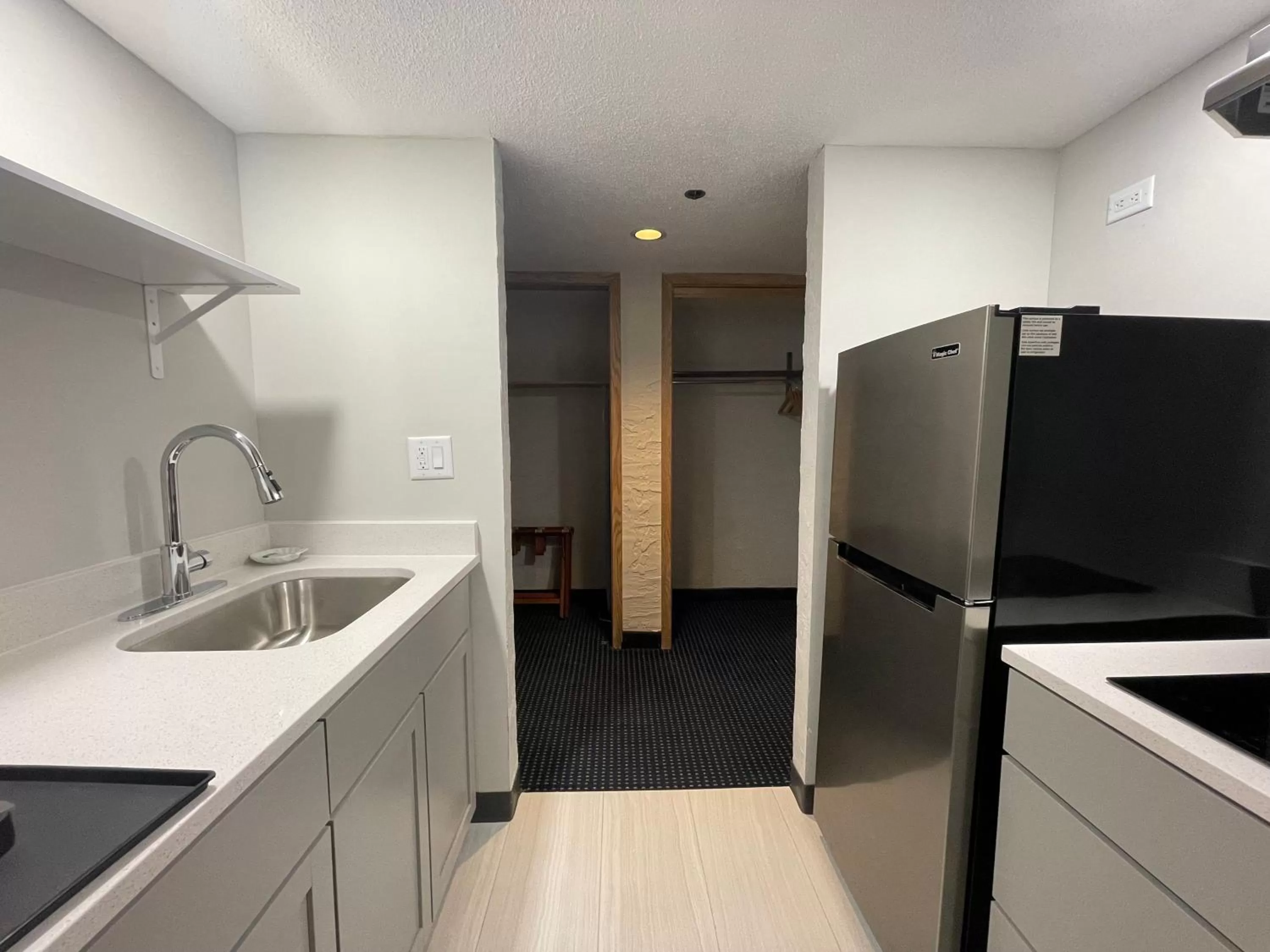 Chateau Hotel and Conference Center