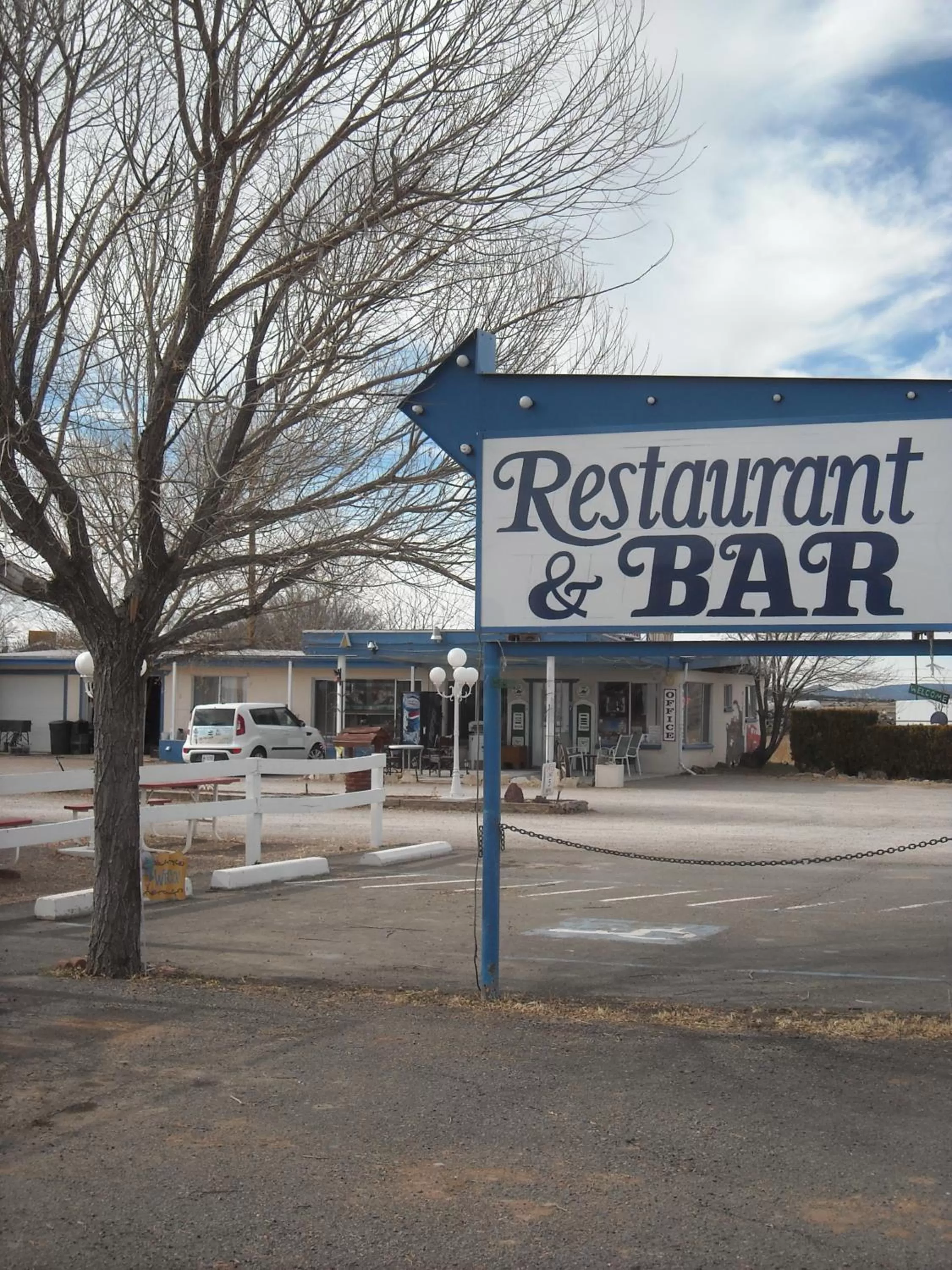 Lounge or bar, Property Building in Stagecoach 66 Motel