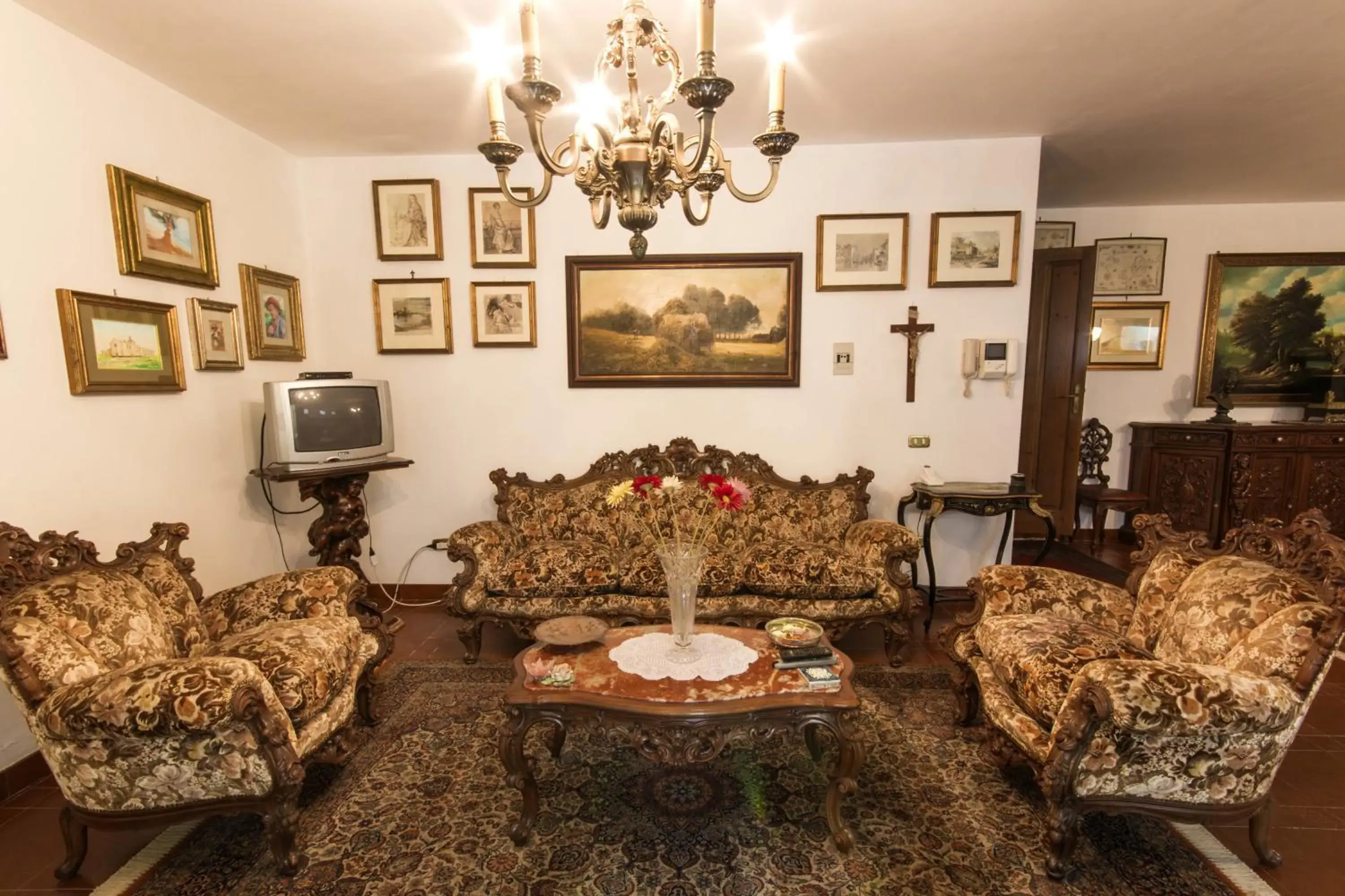 Lobby or reception, Seating Area in B&B Luxury