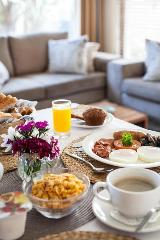 Food and drinks in Palm Beach Guesthouse