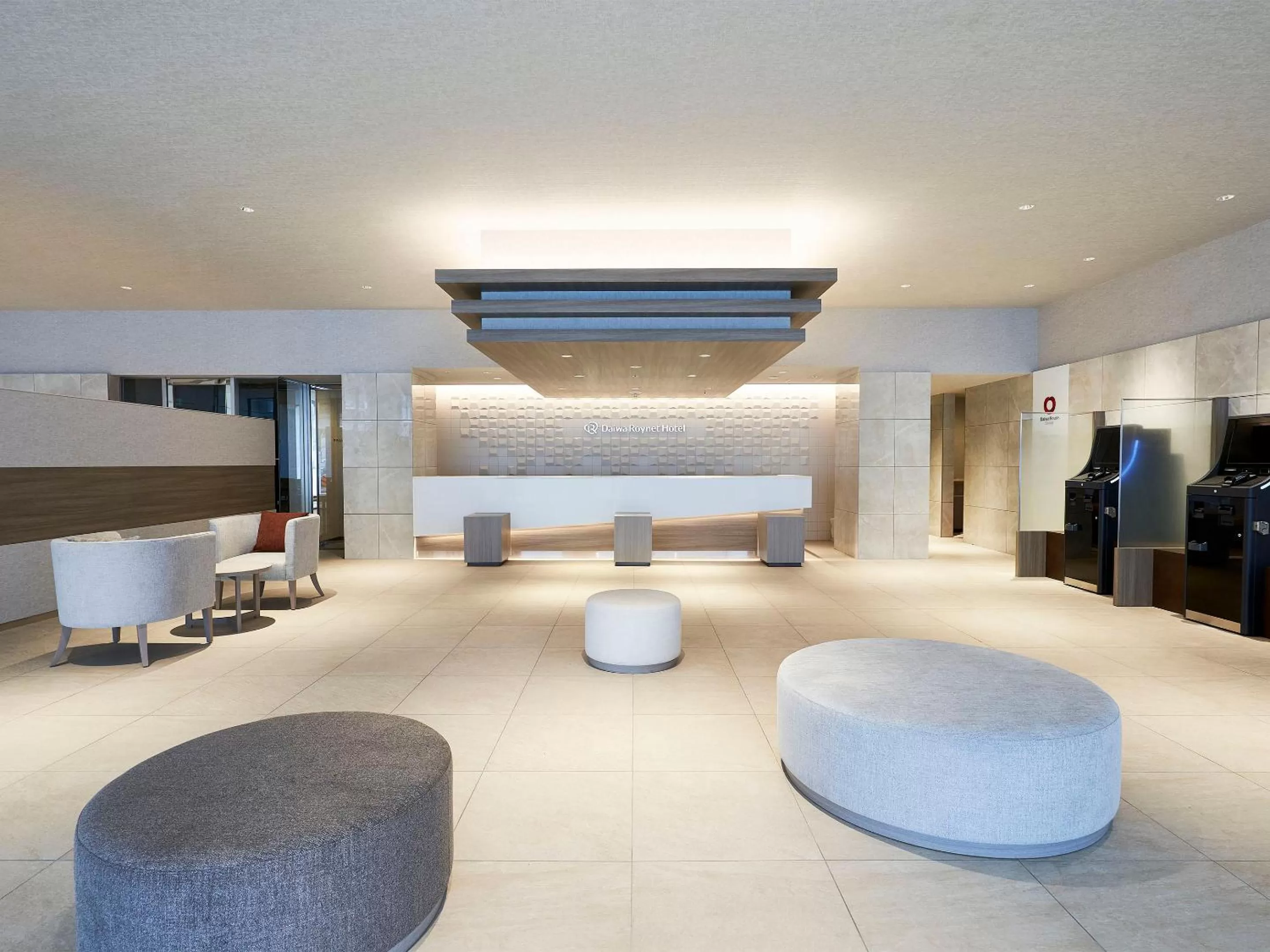 Lobby or reception in Daiwa Roynet Hotel Nagoya Shinkansenguchi