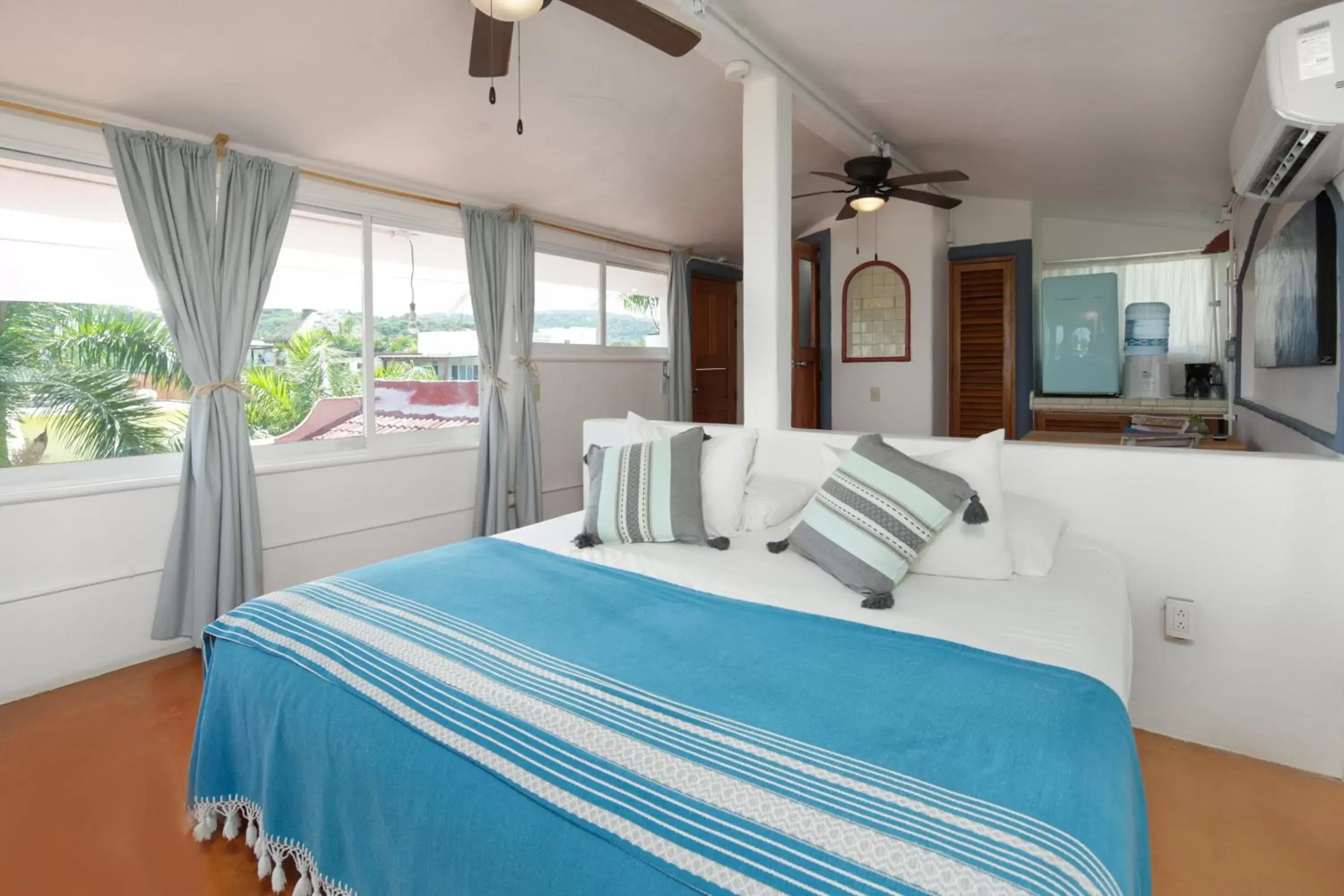 Double Room with Balcony and Sea View in Sayulita Central Hotel