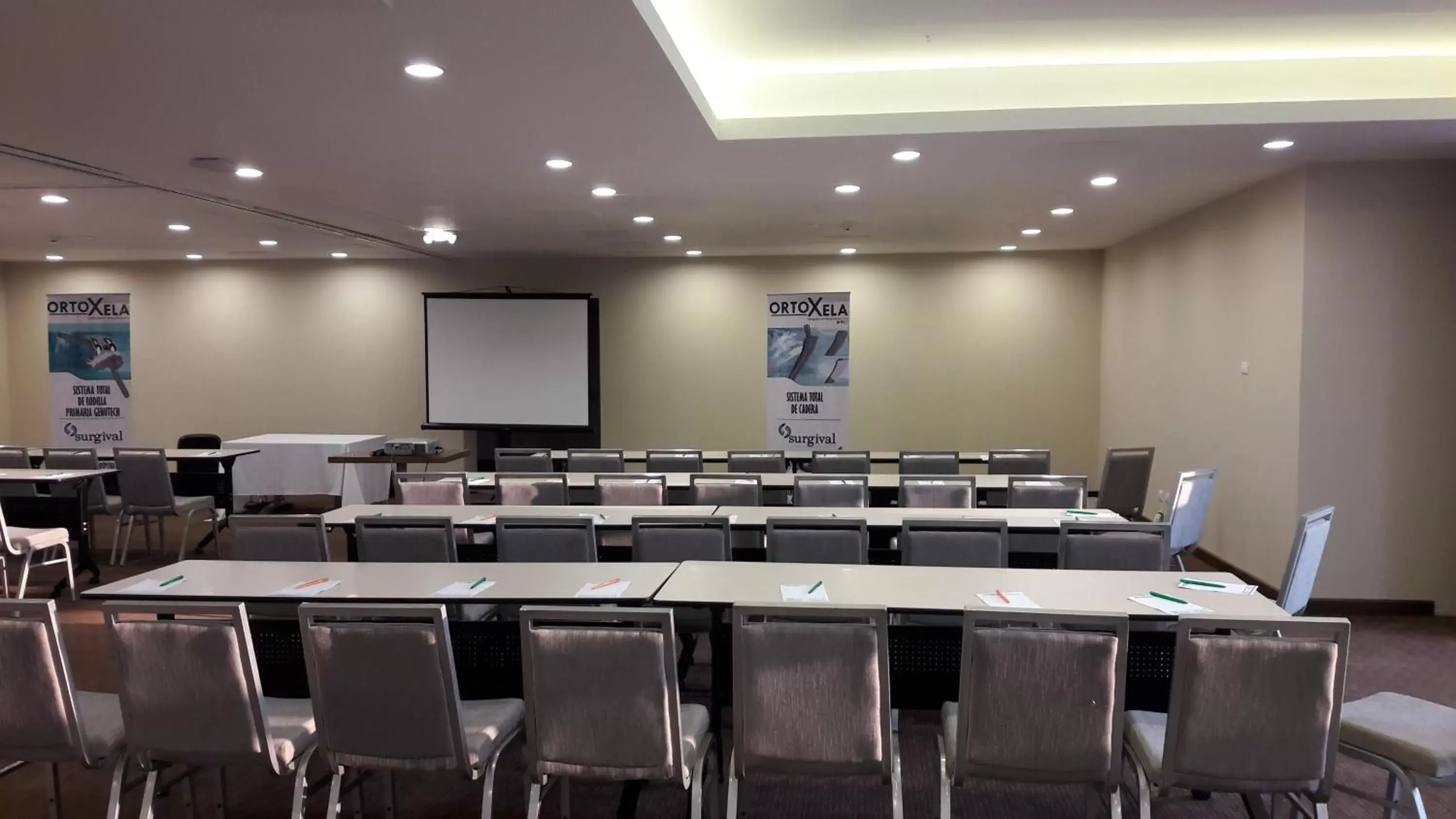 Meeting/conference room in LATAM HOTEL Plaza Pradera Quetzaltenango