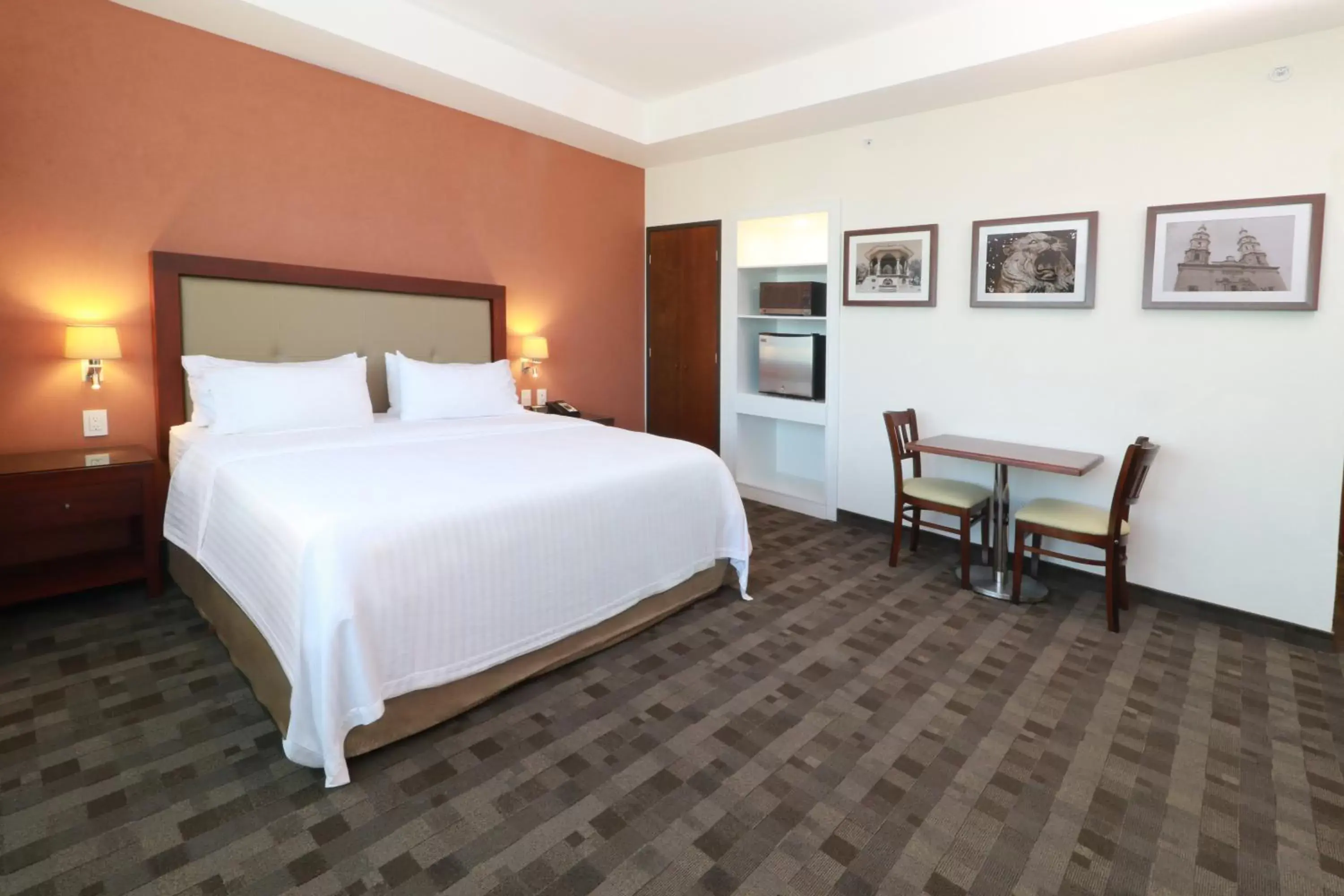 Photo of the whole room, Bed in Holiday Inn & Suites Plaza Mayor, an IHG Hotel