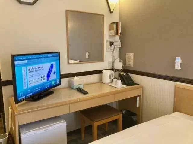 TV/Entertainment Center in Toyoko Inn Sendai Higashi-guchi No 2