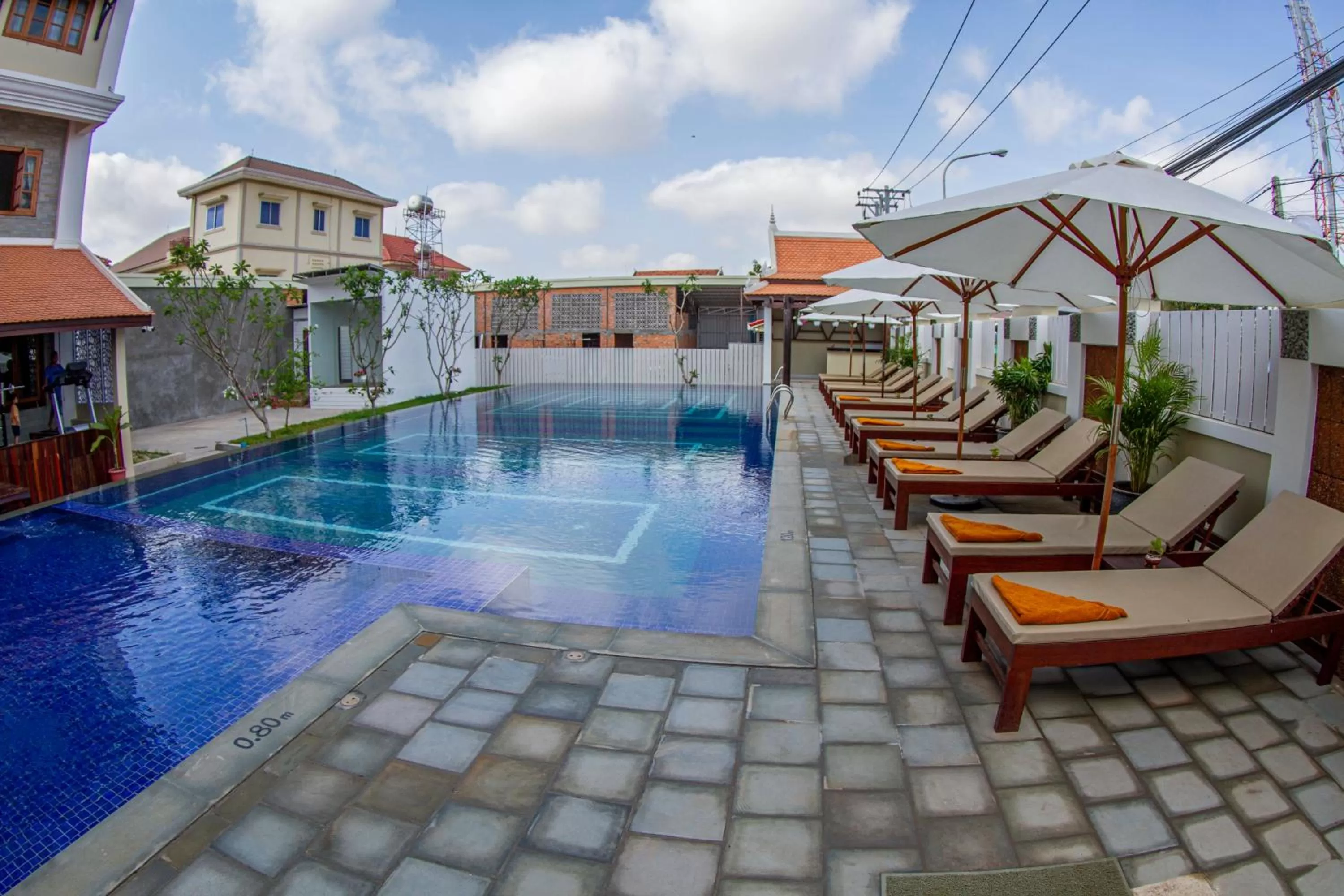 Swimming pool in Kampong Thom Palace Hotel