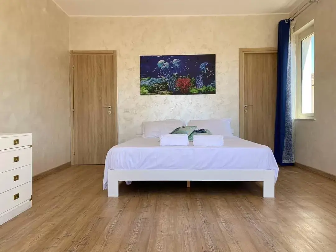 Bedroom, Bed in Borghetto Hotel