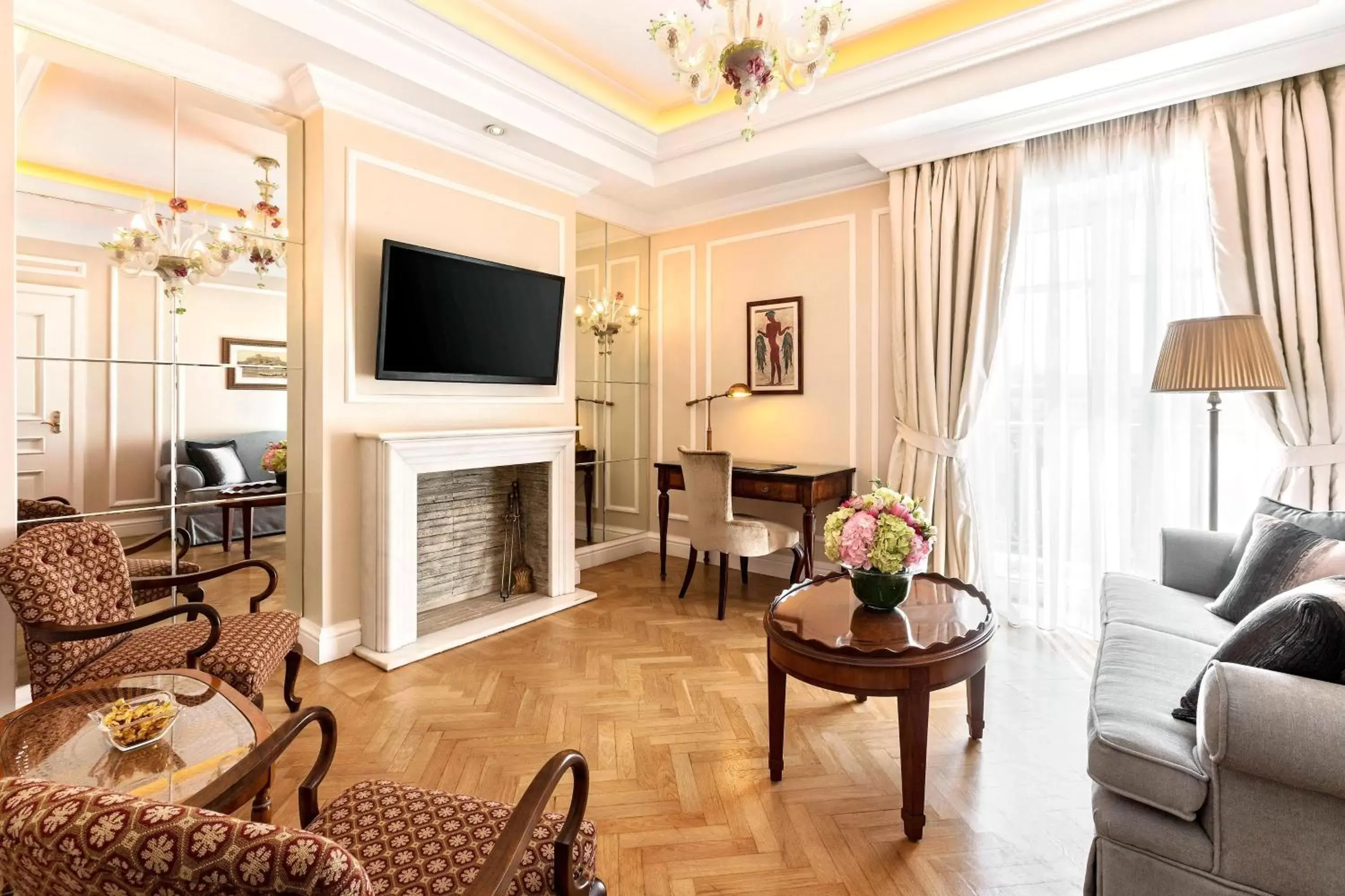 Living room, Seating Area in King George, a Luxury Collection Hotel, Athens