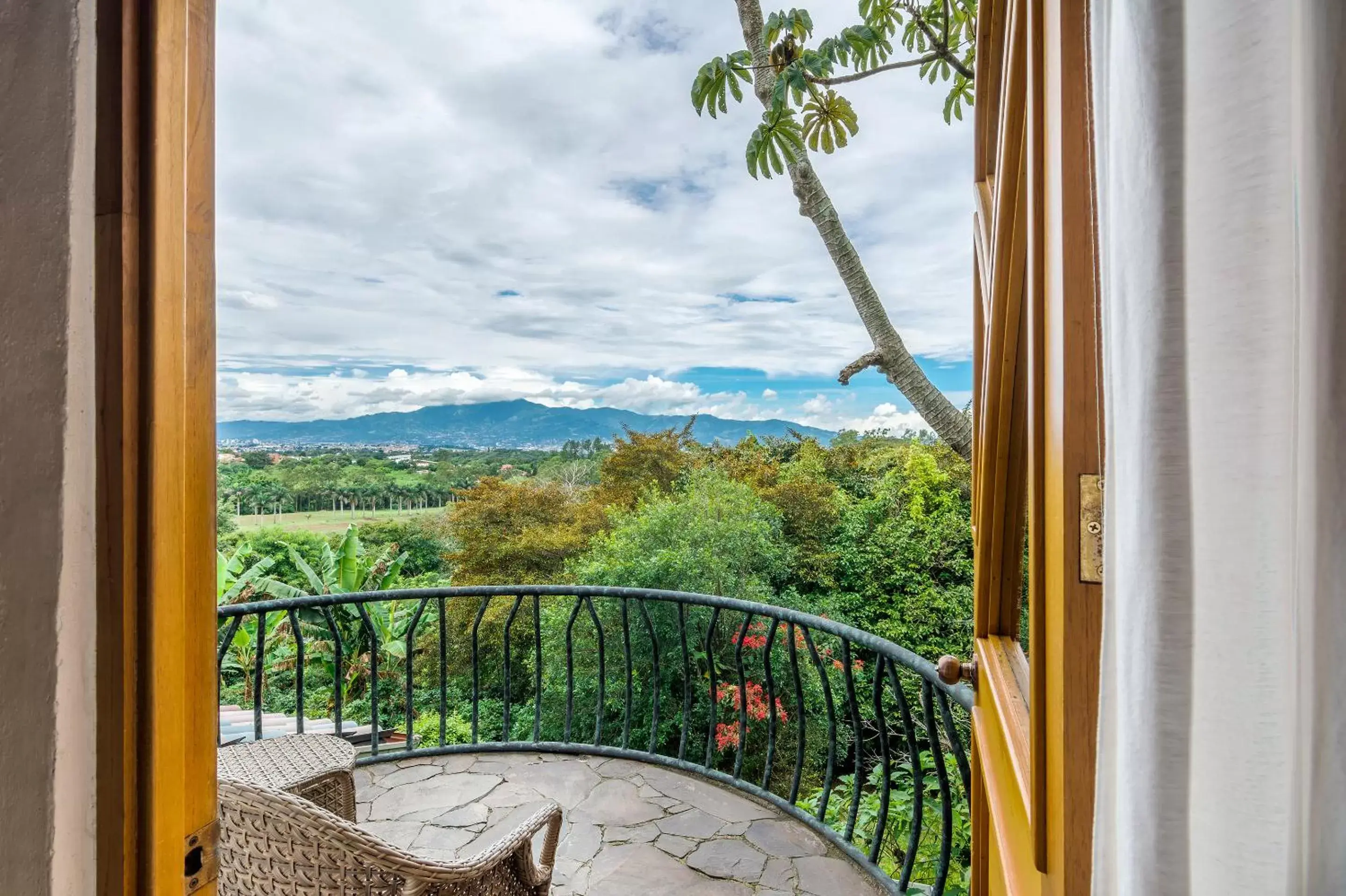 Balcony/Terrace, Mountain View in Finca Rosa Blanca Coffee Farm and Inn