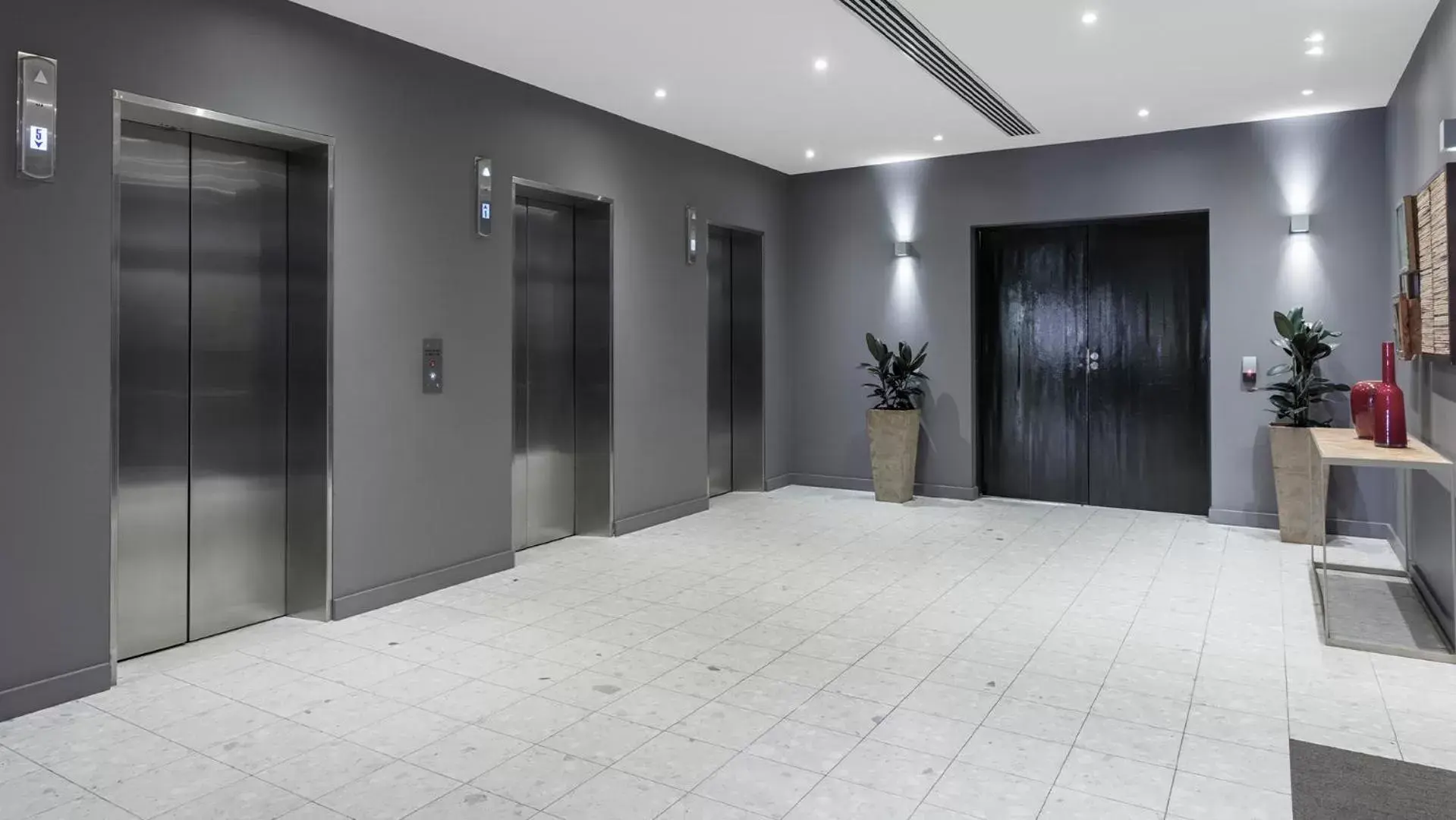 Area and facilities in Oaks Sydney Goldsbrough Suites