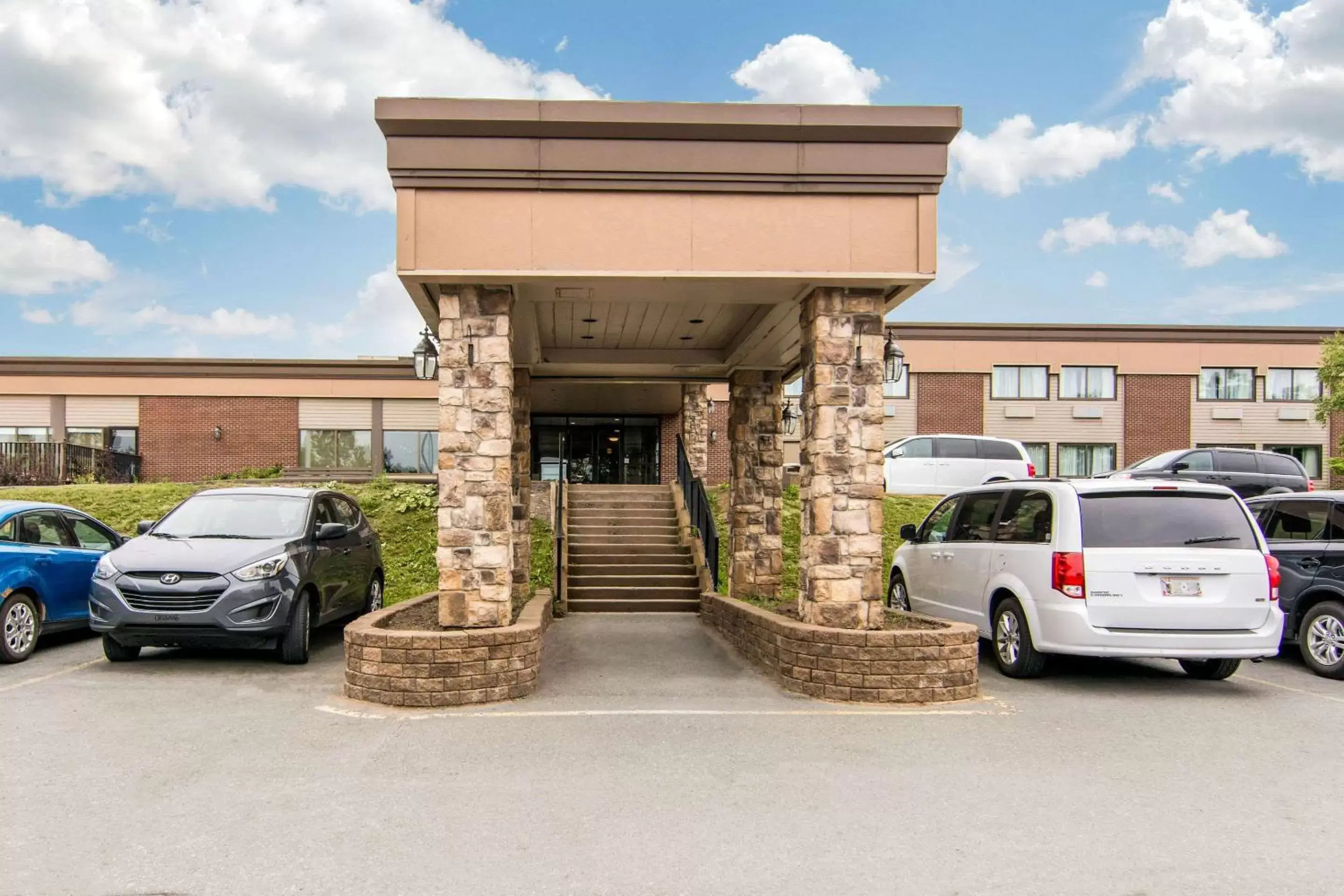 Property Building in Quality Inn Halifax Airport
