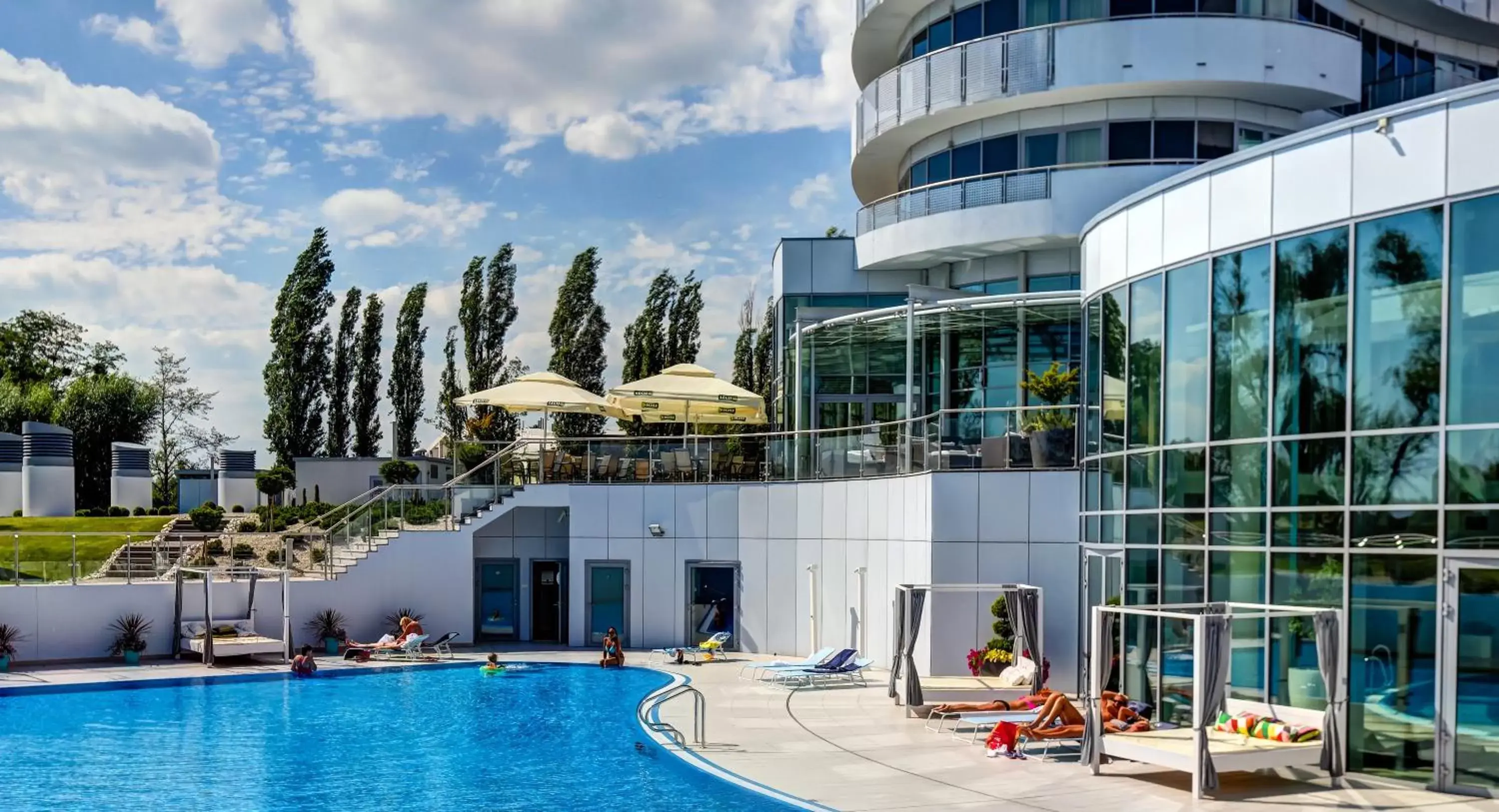 Swimming pool, Property Building in Copernicus Toruń Hotel