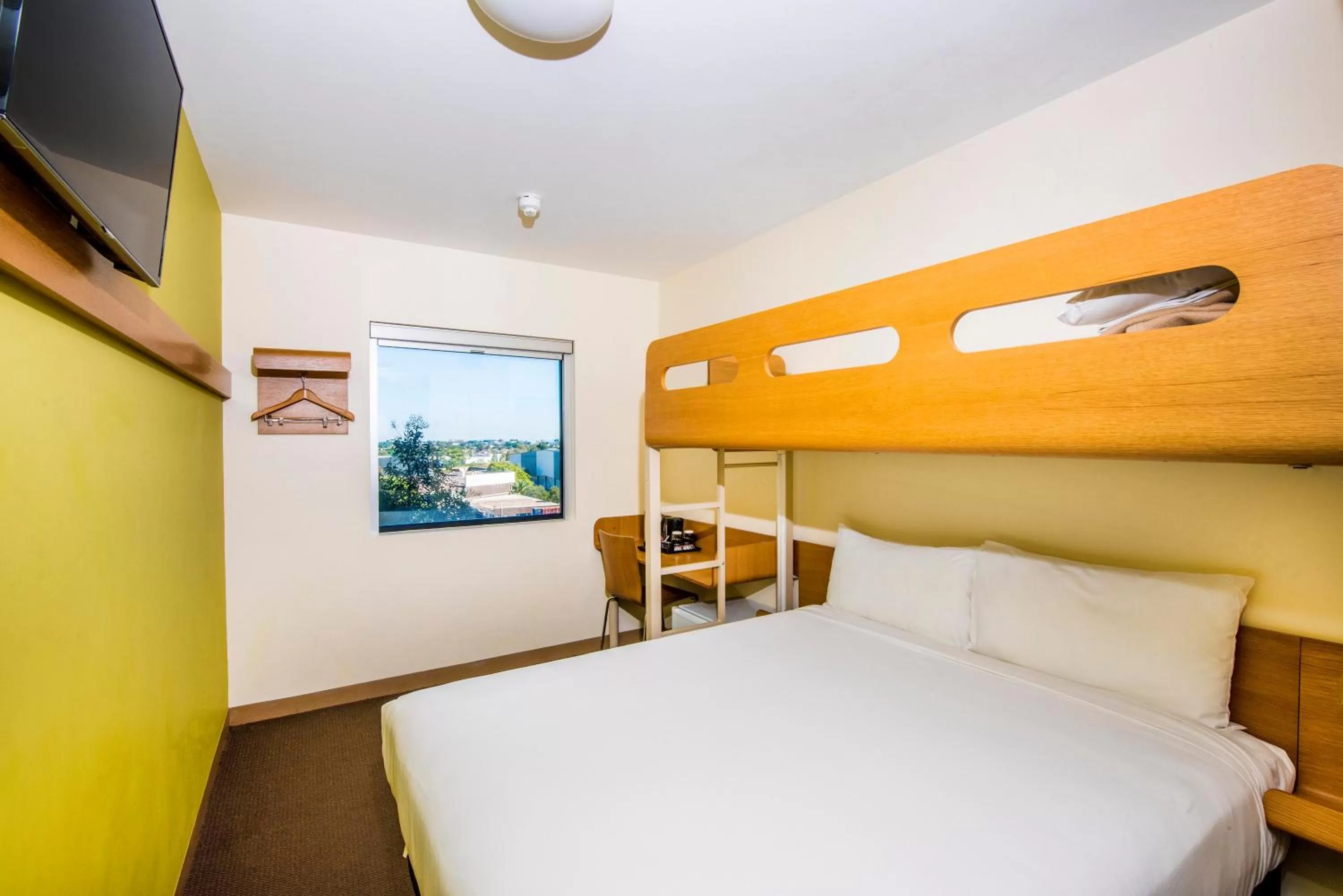 Bedroom, Bed in ibis Budget Sydney Olympic Park