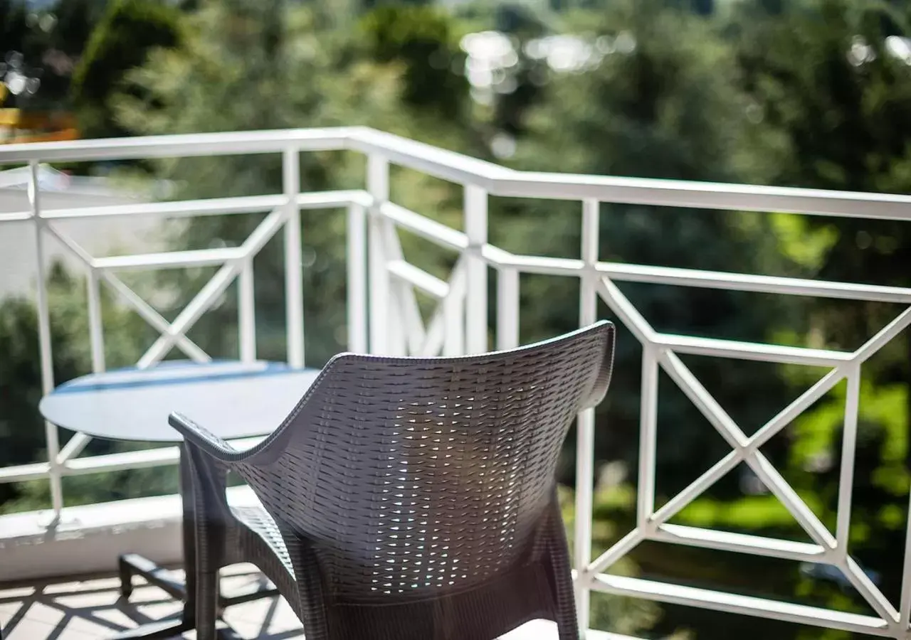 Balcony/Terrace in Hôtel des Bains de Saillon