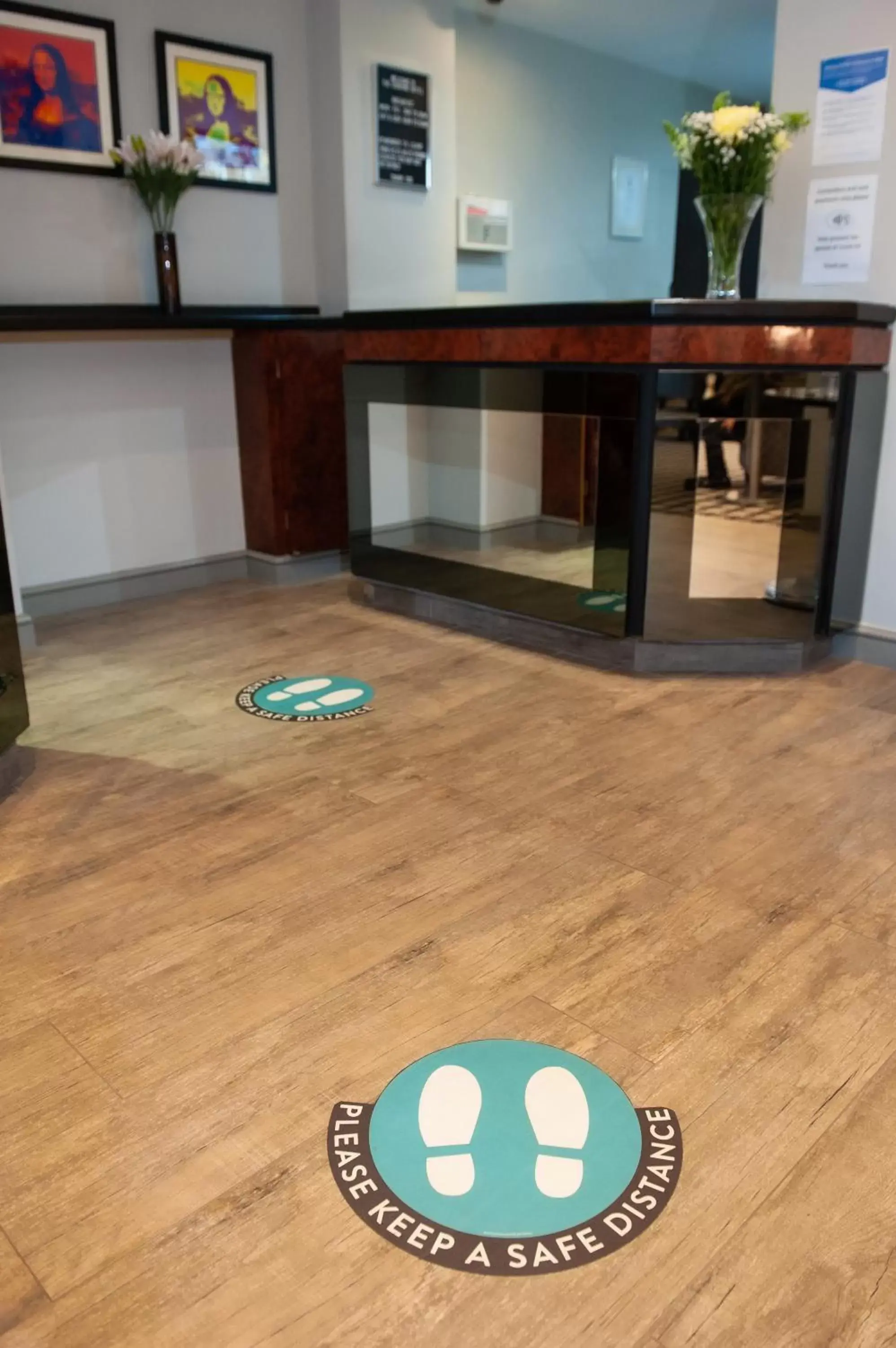 Lobby or reception in Osborne Hotel Lobby or reception in Osborne Hotel