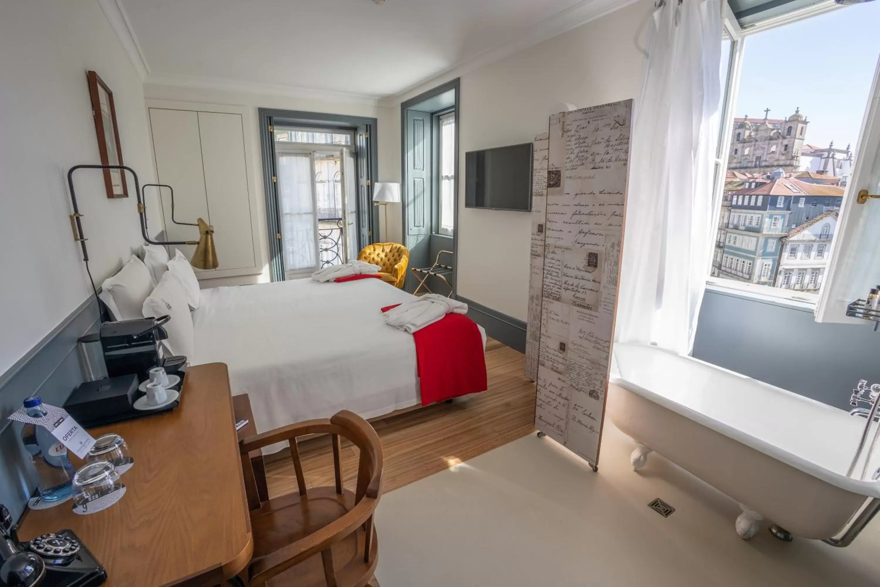 Bedroom in Porto A.S. 1829 Hotel