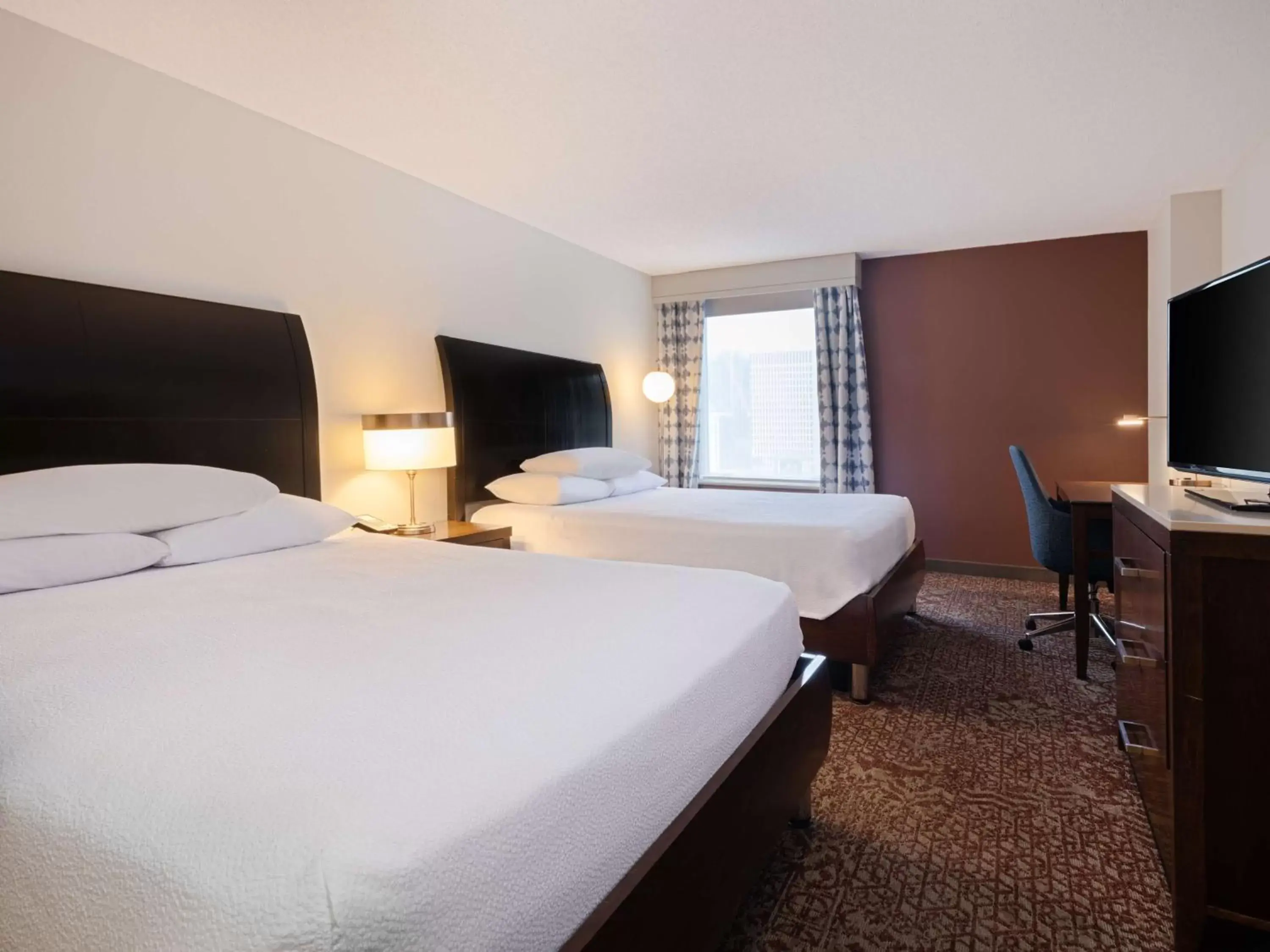 Bed in Hilton Garden Inn Chicago Downtown/Magnificent Mile