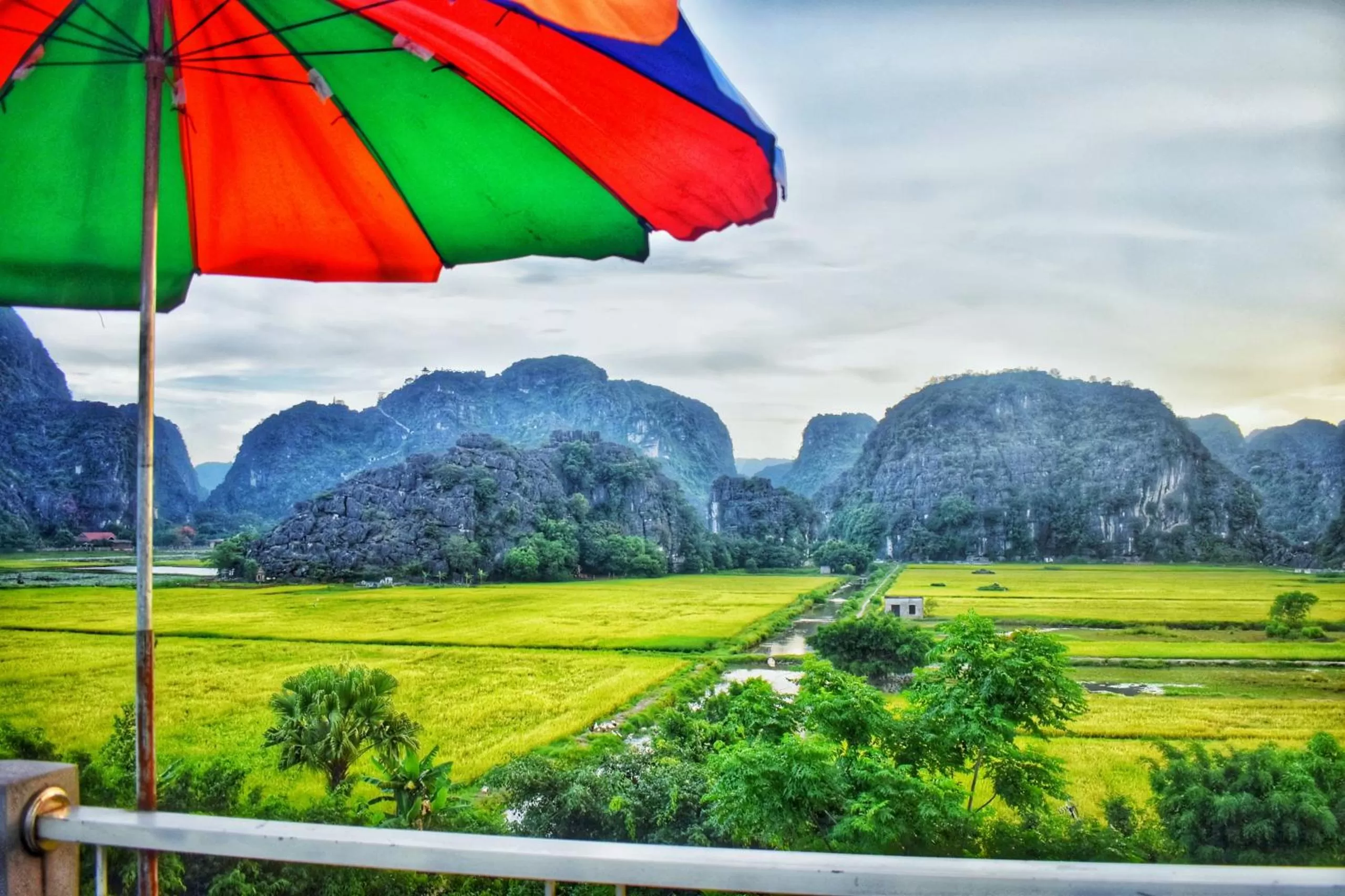 Hang Mua Central Homestay