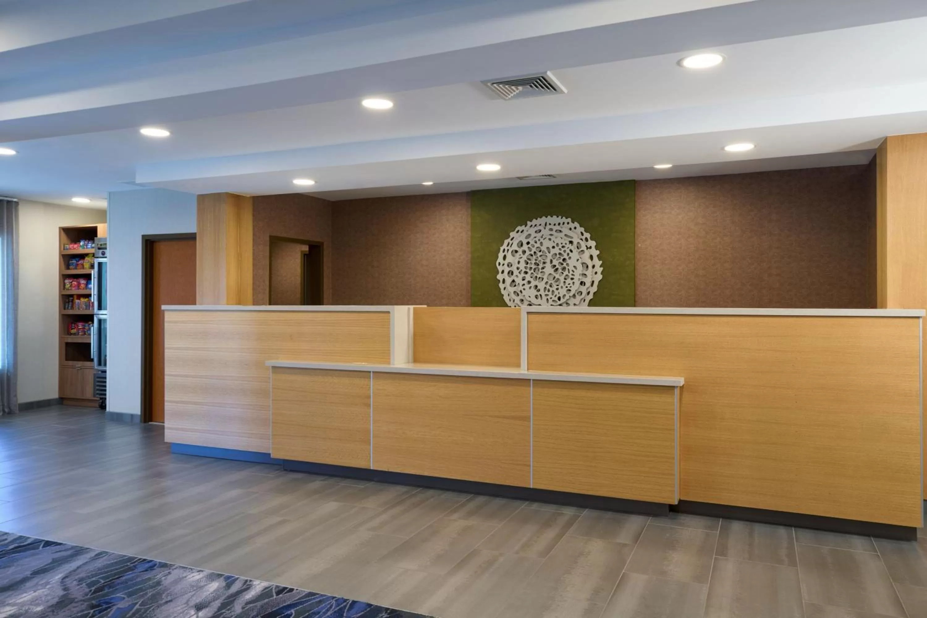 Lobby or reception in Fairfield Inn and Suites by Marriott Winchester