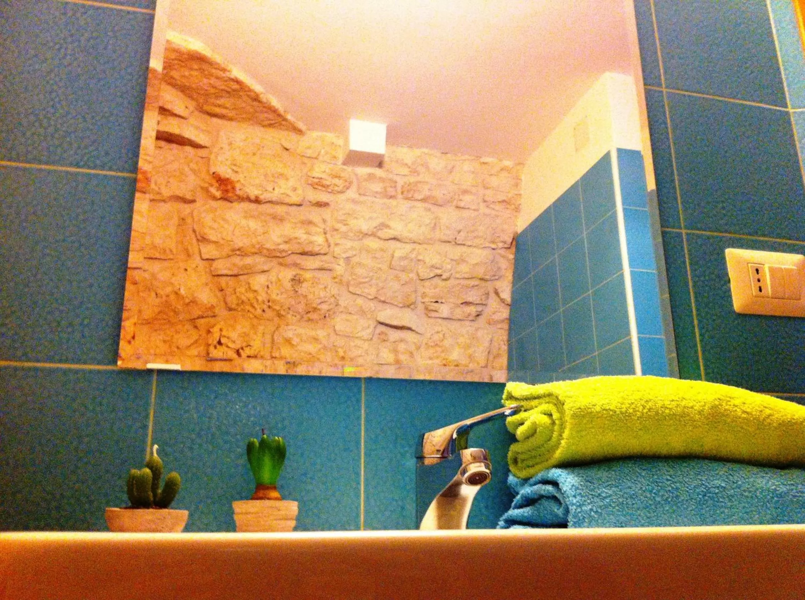 Bathroom in La Rosa Blu 2