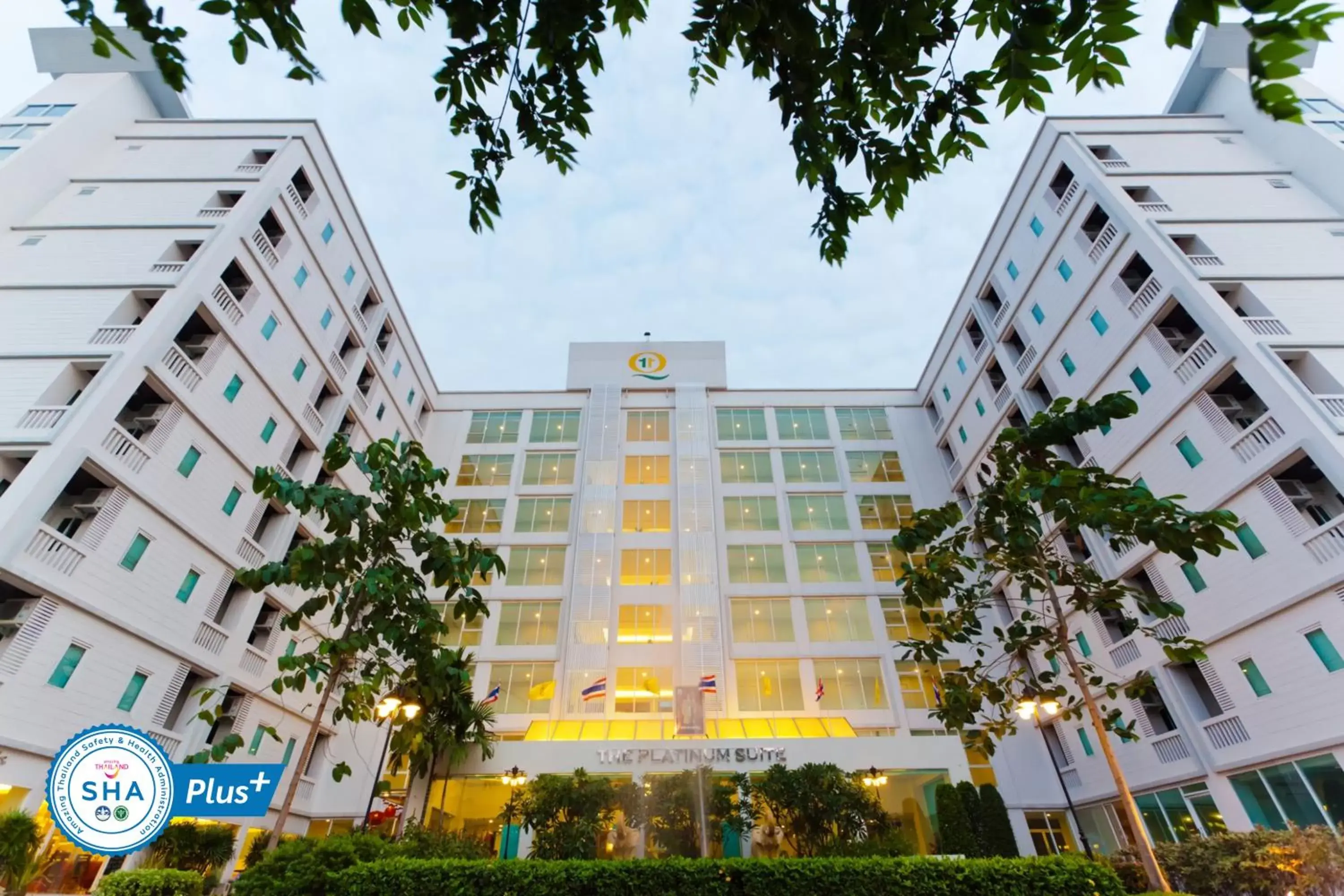 Property Building in The Platinum Suite Bangkok