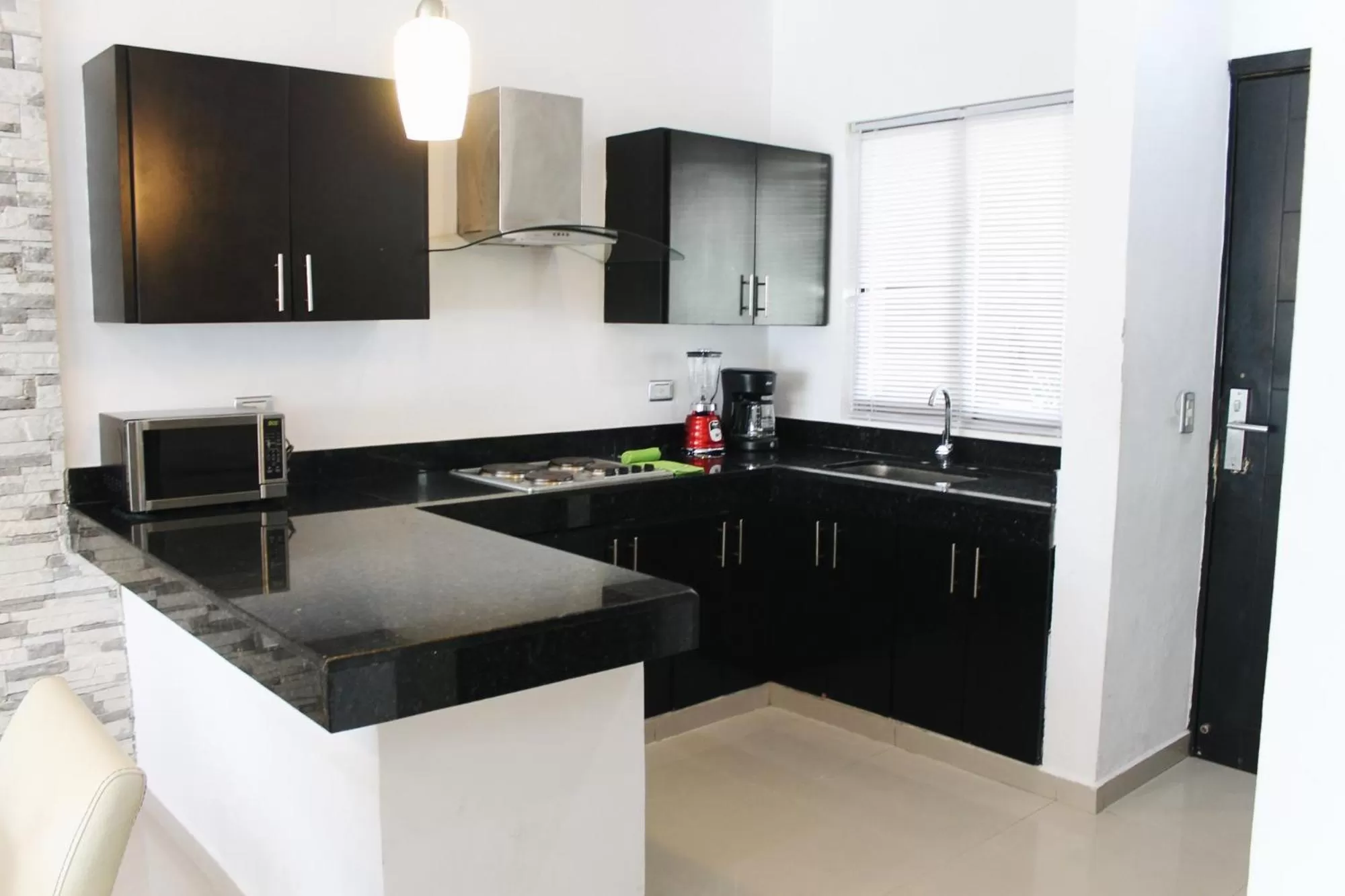 Dining area in Encanto Riviera