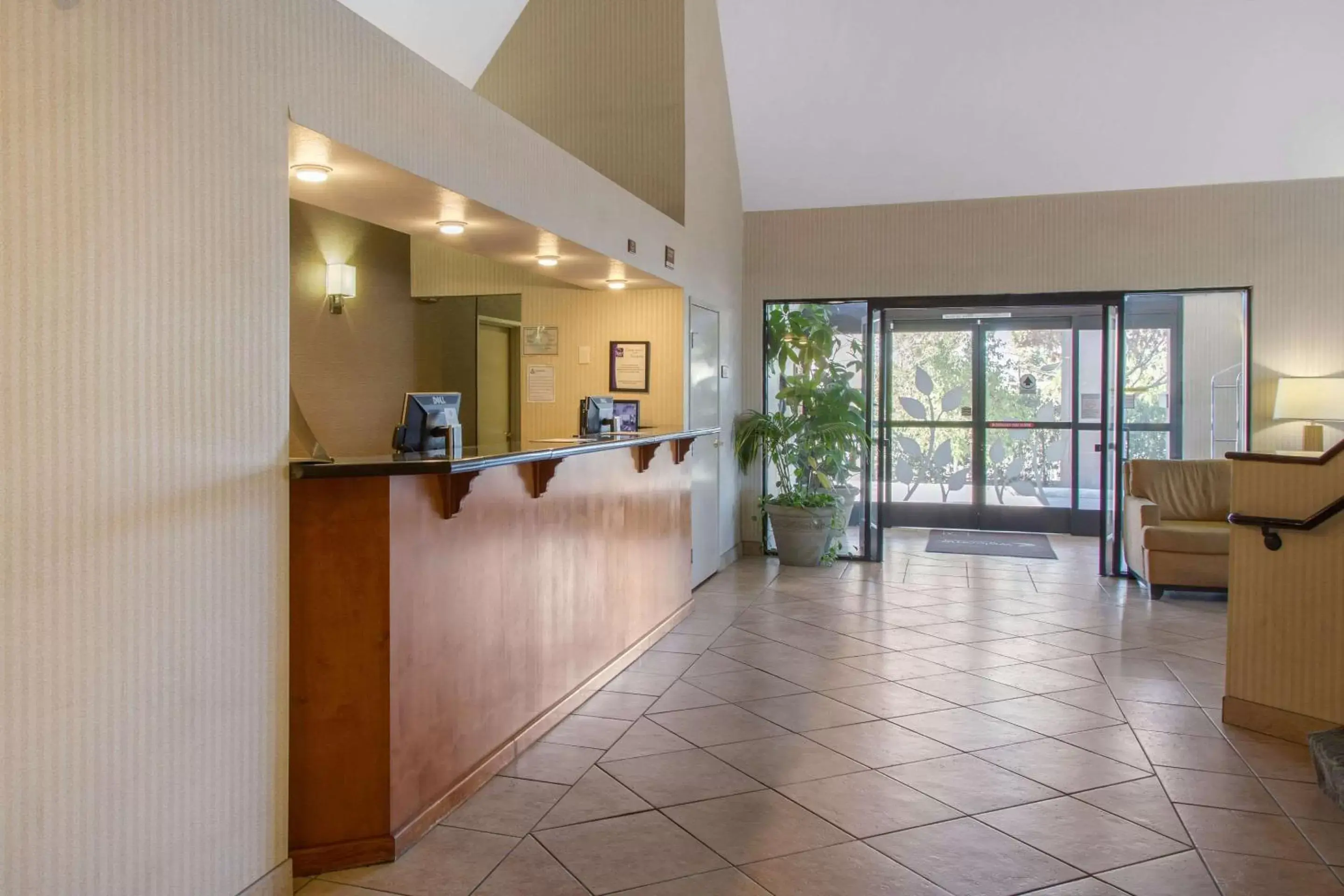 Lobby or reception in Sleep Inn & Suites Bakersfield North Lobby or reception in Sleep Inn & Suites Bakersfield North