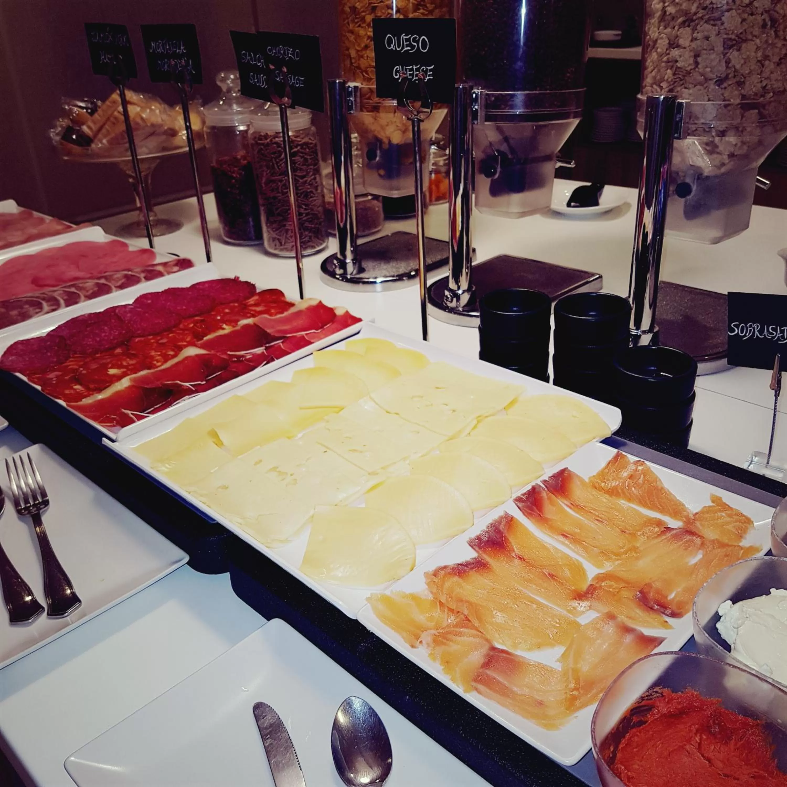 Buffet breakfast in Hotel Cristina