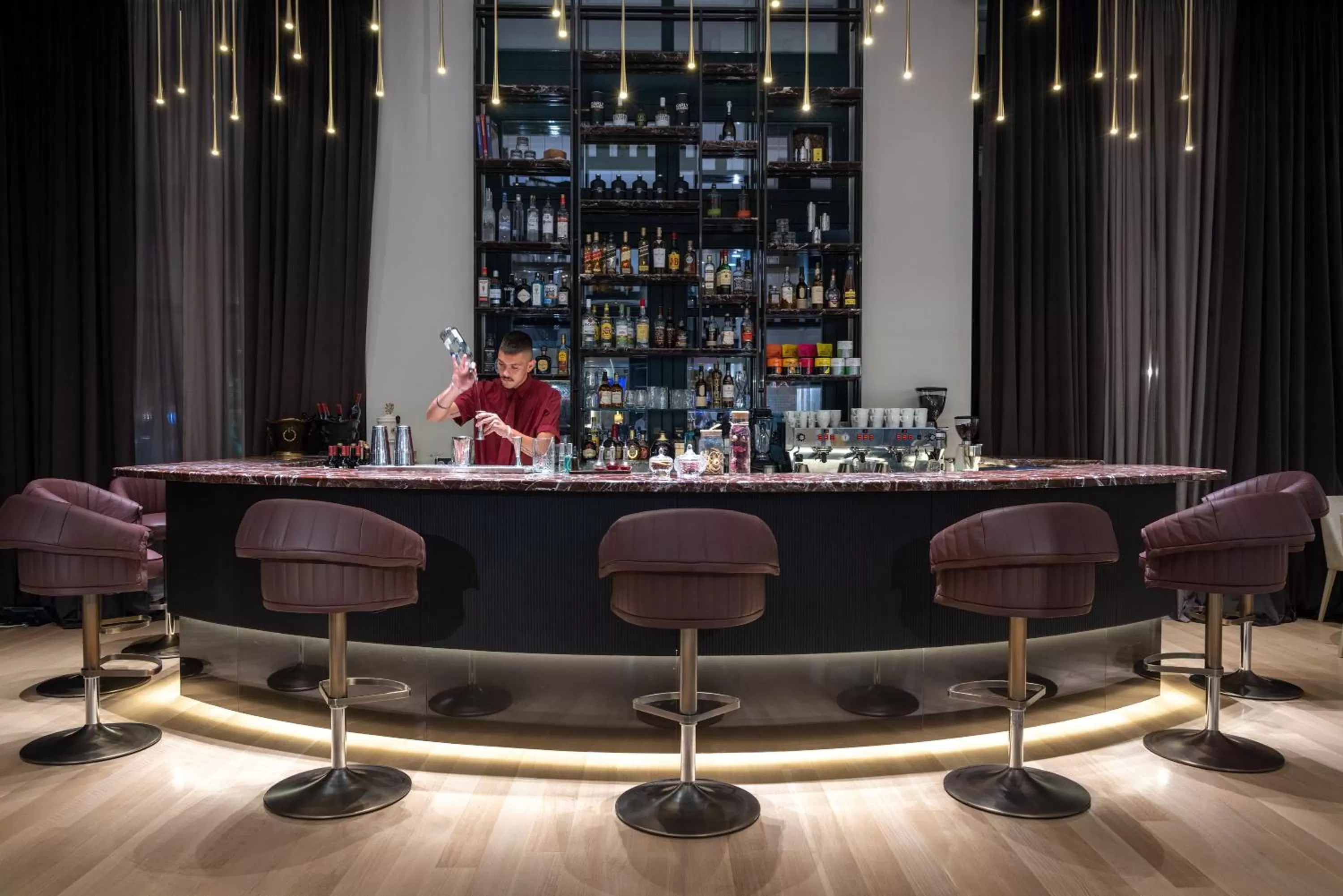 Lounge or bar in Grand Hotel Kalamata