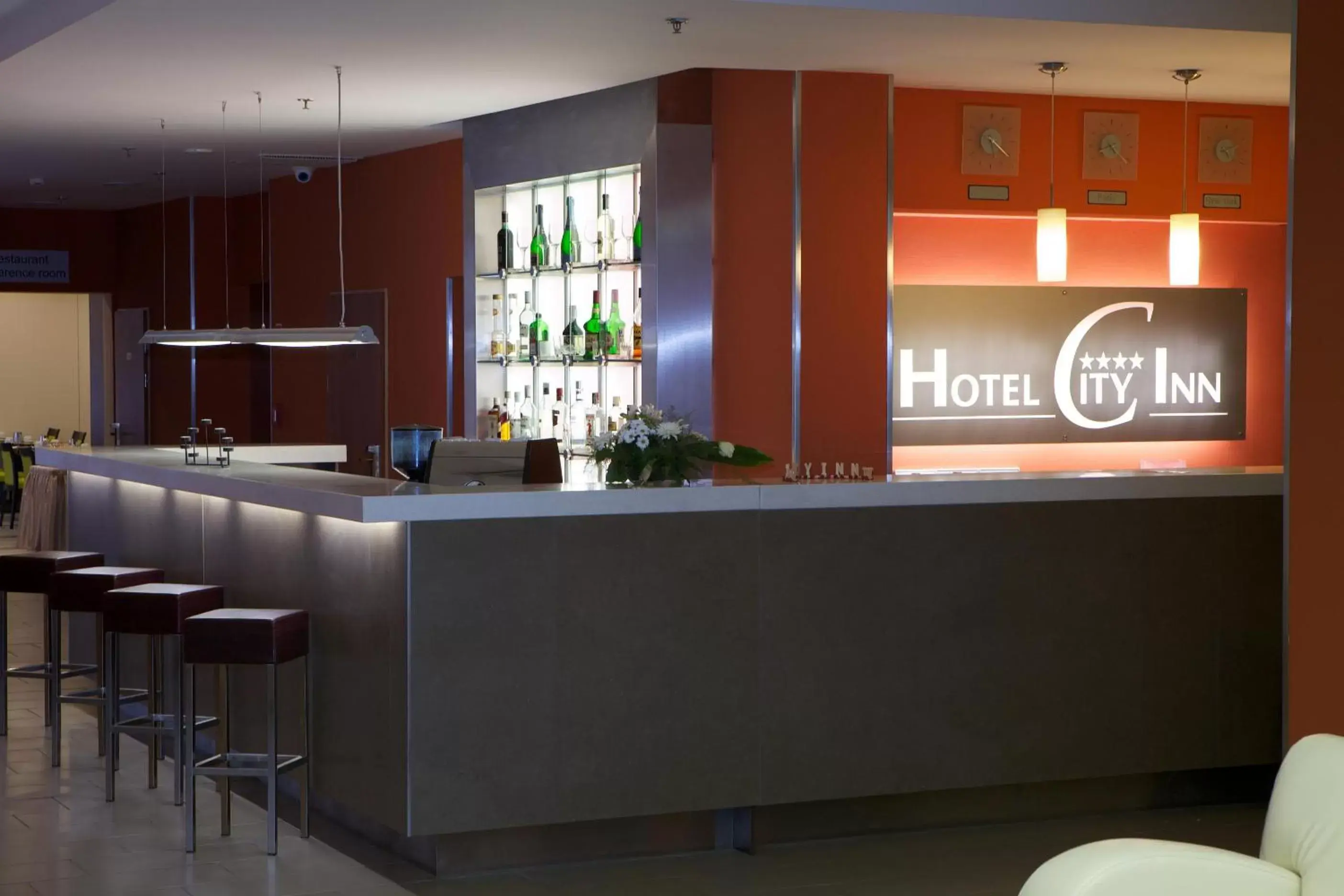 Lounge or bar in Hotel City Inn