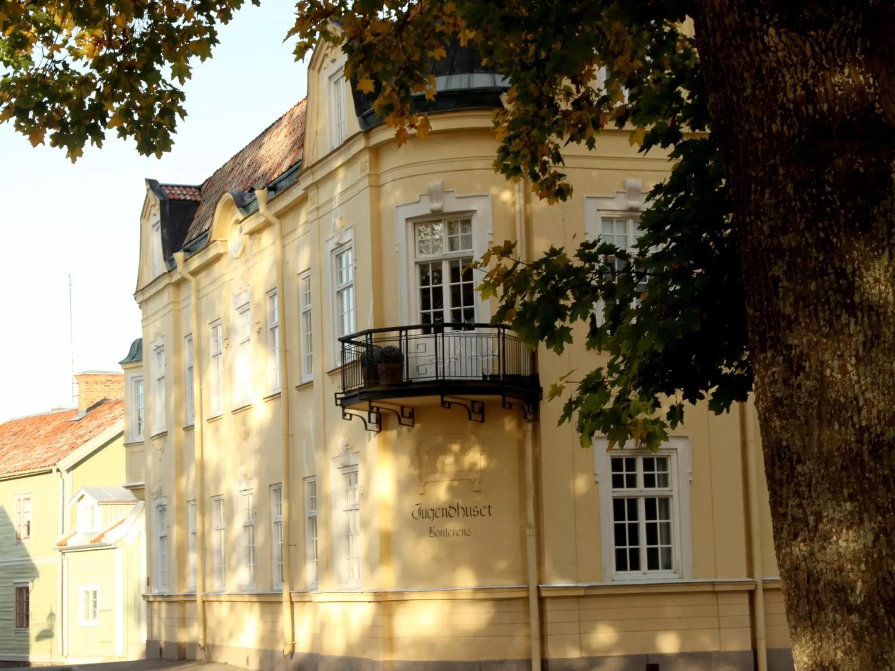 Property building in Gripsholms Värdshus