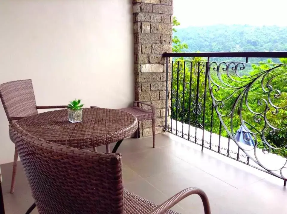 Balcony/Terrace in The Duyan House at Sinagtala Resort