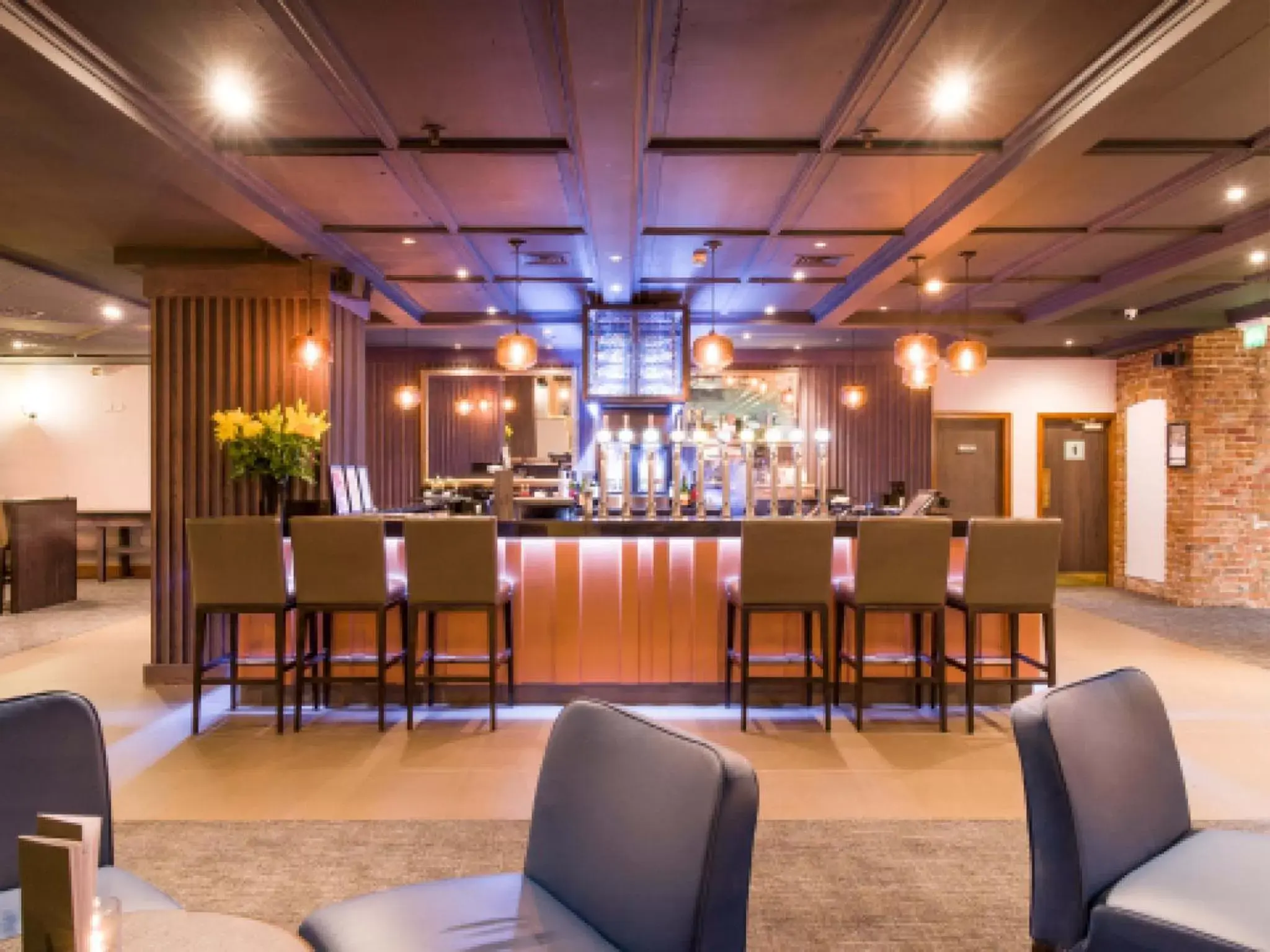 Lounge or bar, Restaurant/Places to Eat in Crowne Plaza Nottingham, an IHG Hotel